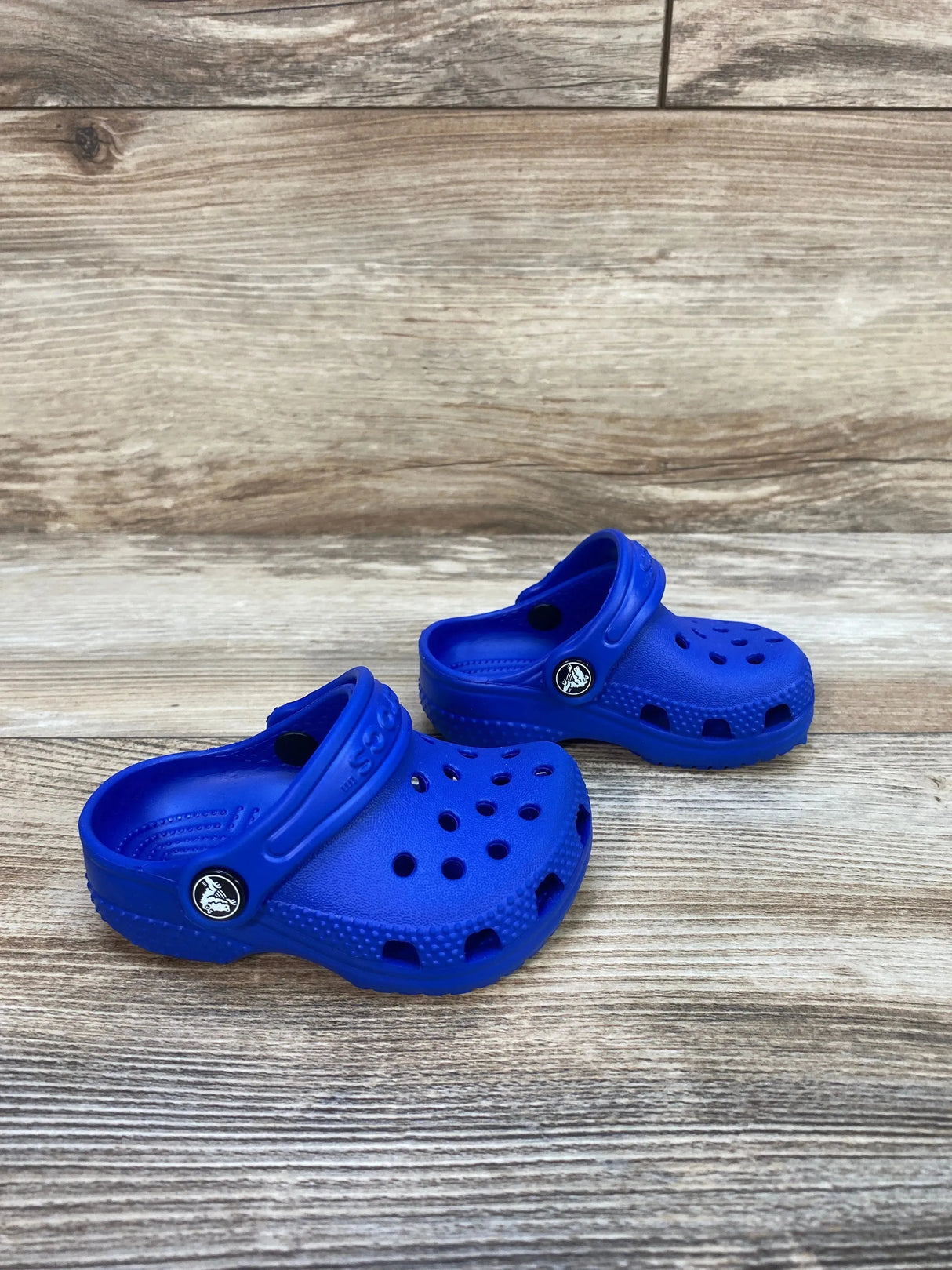 Crocs Classic Clogs Blue sz 2/3c