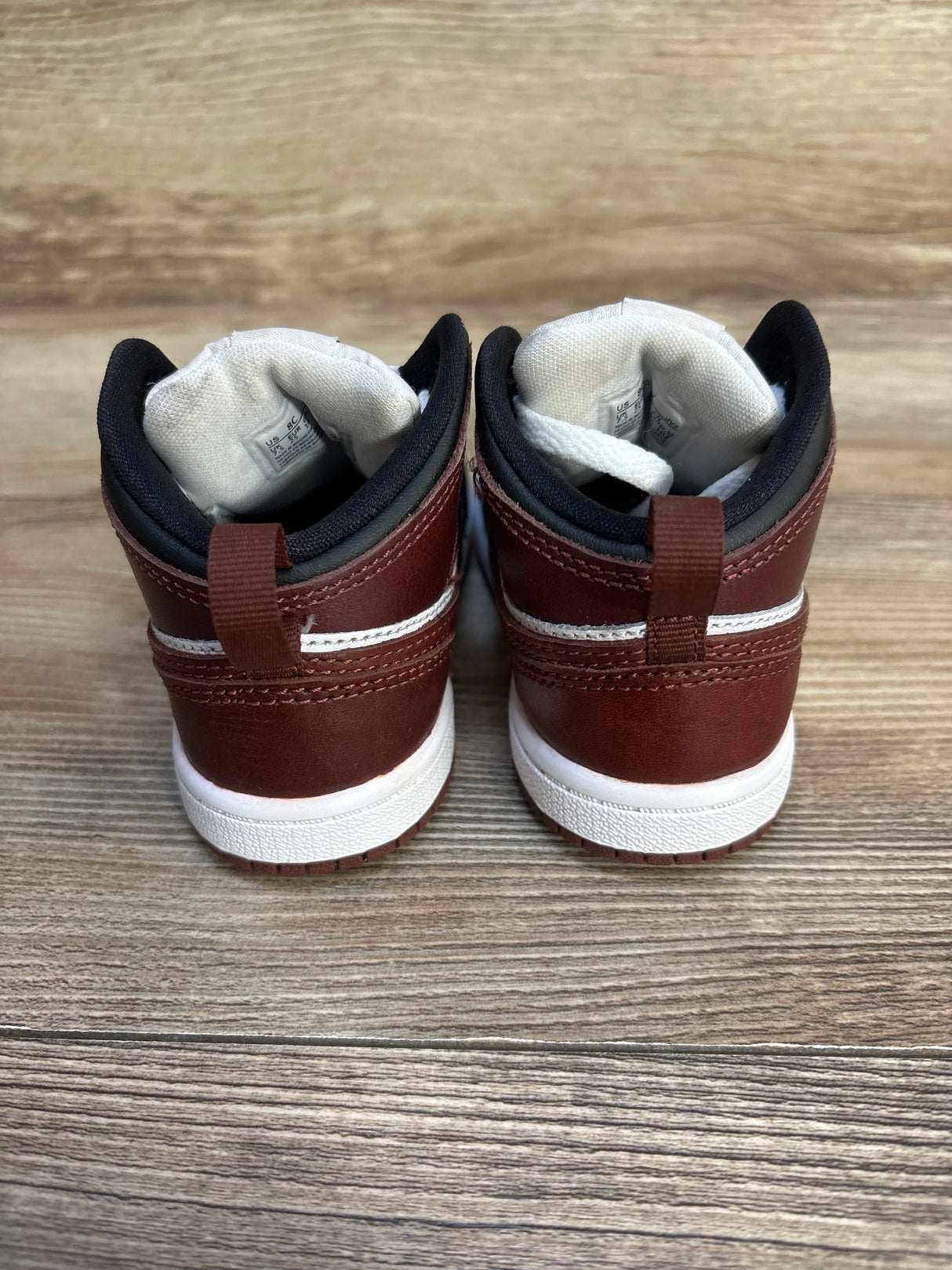 Air Jordan 1 Mid SE TD 'Dark Pony' Sneakers sz 8c