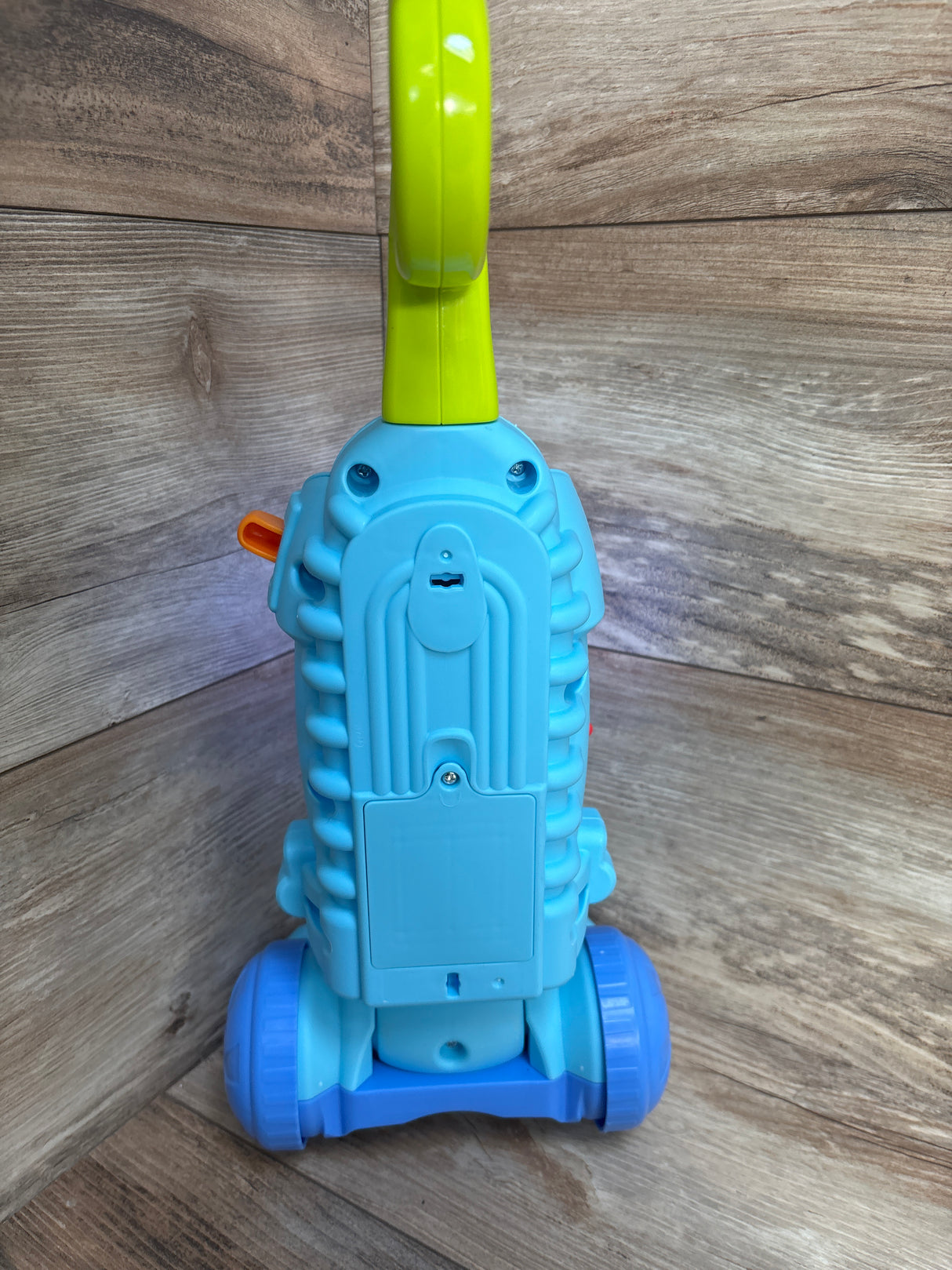 Fisher Price Light-up Pretend Vacuum Cleaner