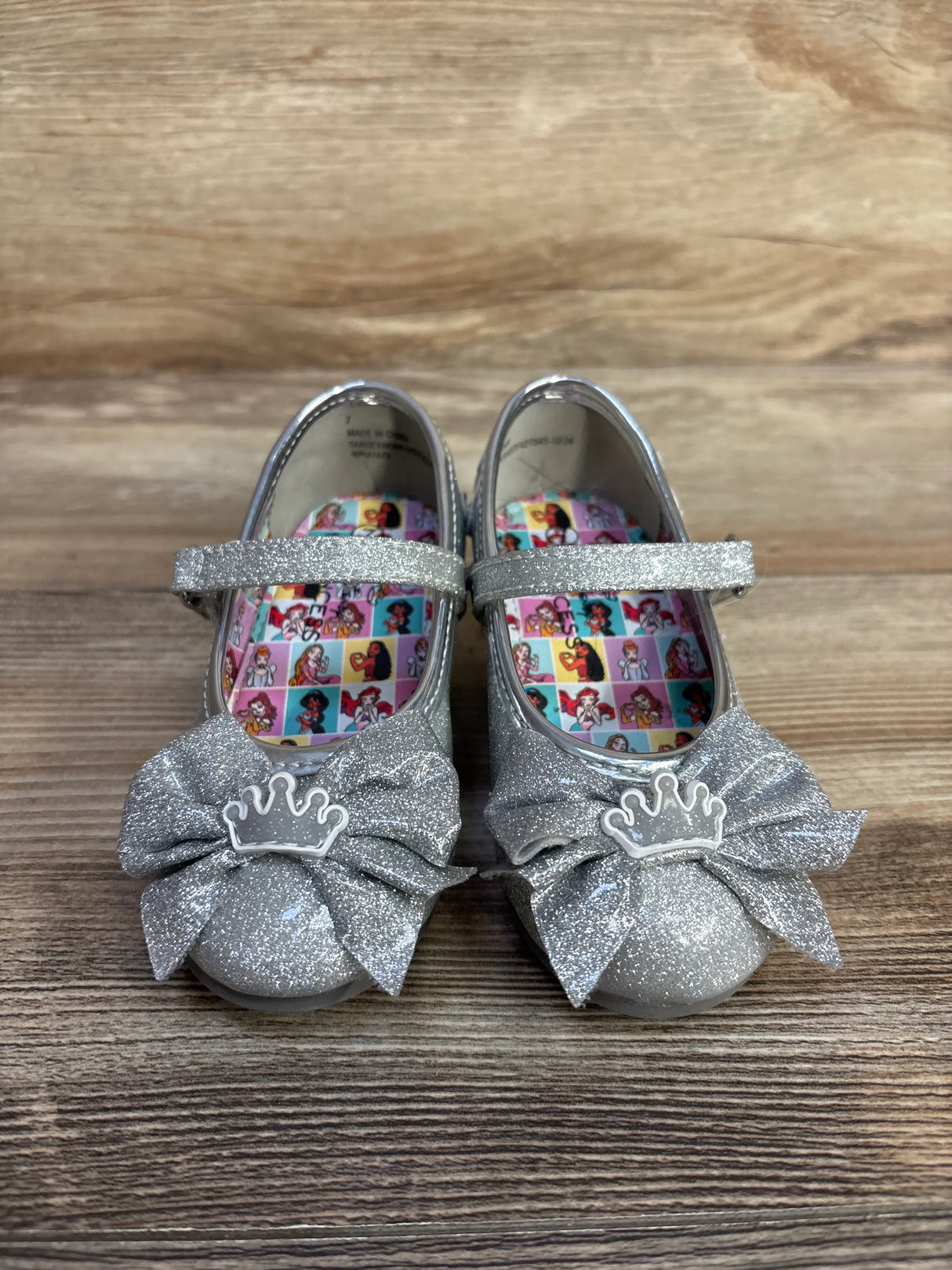 Disney Princess Glitter Mary Jane Low Heel Shoes sz 7c