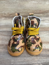 Camo Combat Boots Beige sz 5c