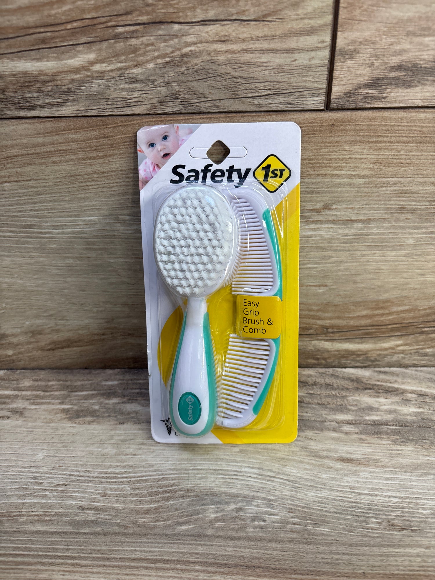 NEW Safety 1st Easy Grip Brush & Comb Set