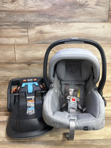 UPPAbaby Mesa V2 Infant Car Seat in Stella 4-35lbs.