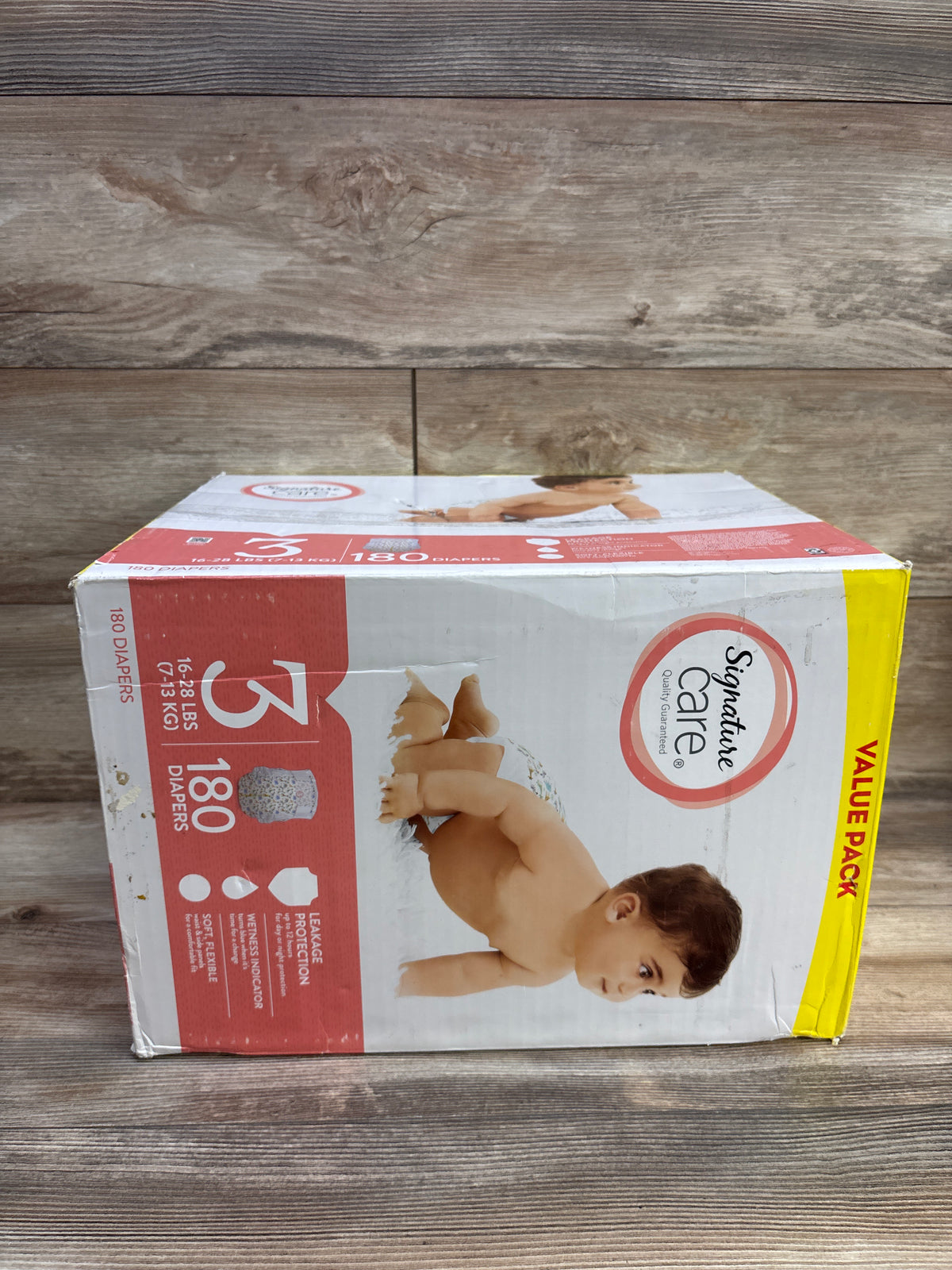 NEW Signature Care Diapers Size 3 180ct