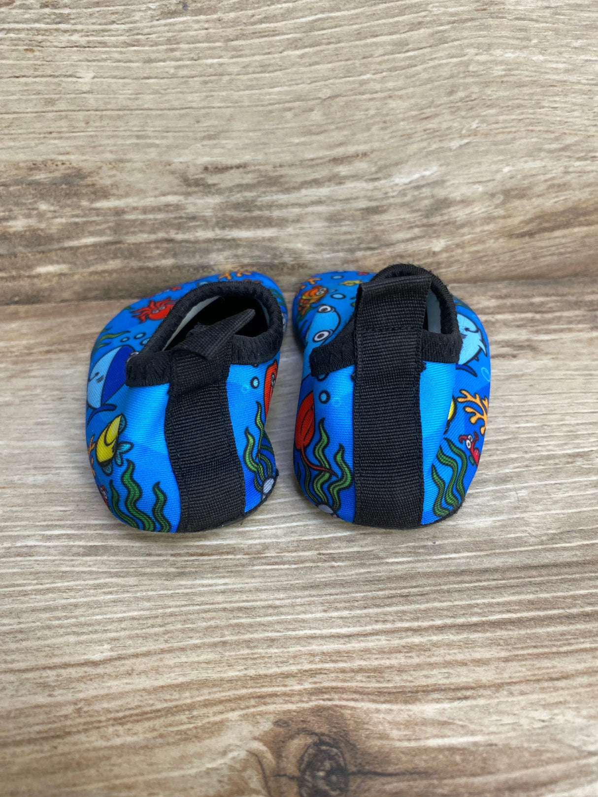 Water Shoes Barefoot Aqua Socks sz 4/4.5c