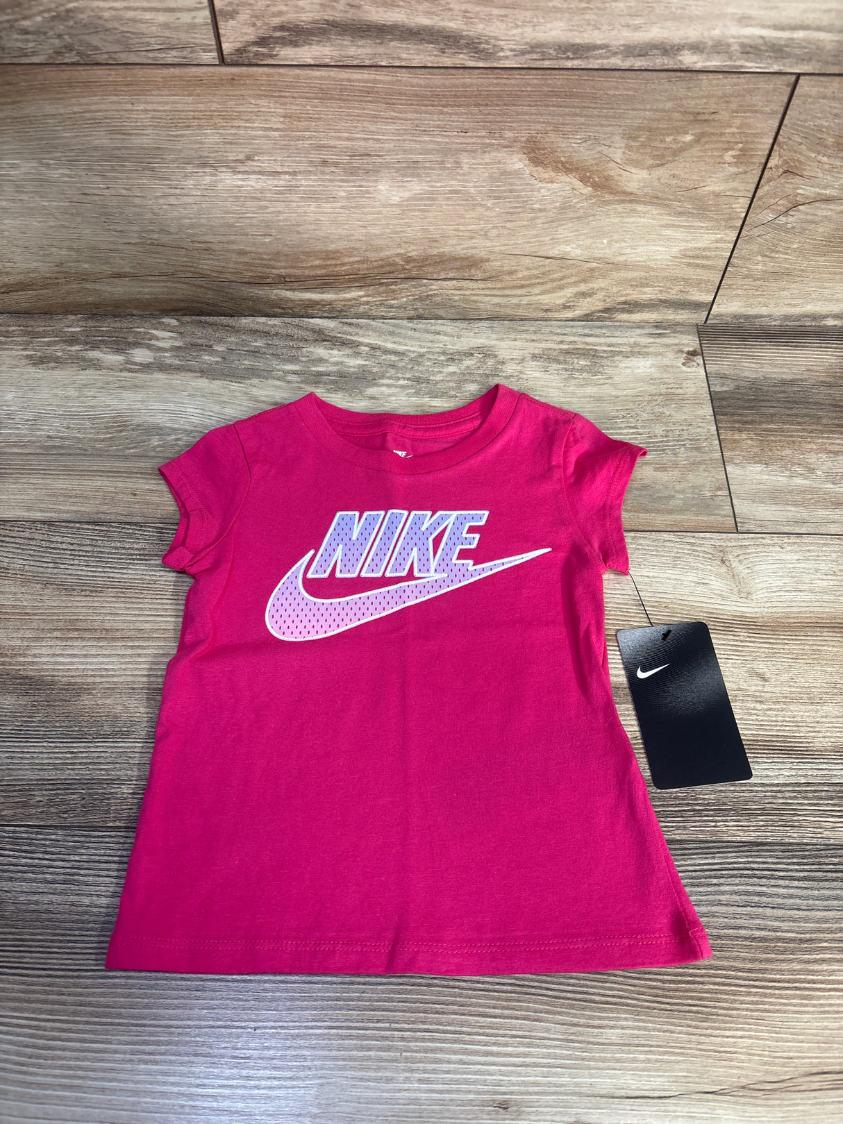 NEW Nike Shirt in Dark Hyper Pink sz 2T