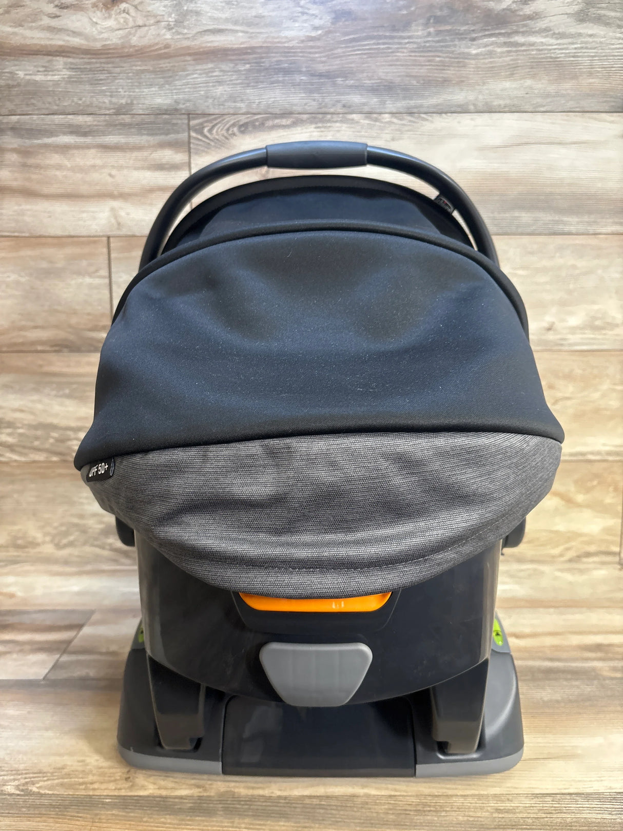 Chicco KeyFit 35 ClearTex Infant Car Seat in Apex