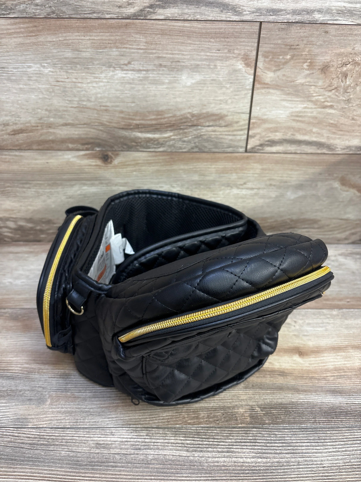 Tushbaby Hip Carrier in Vegan Leather Black up to 45lbs