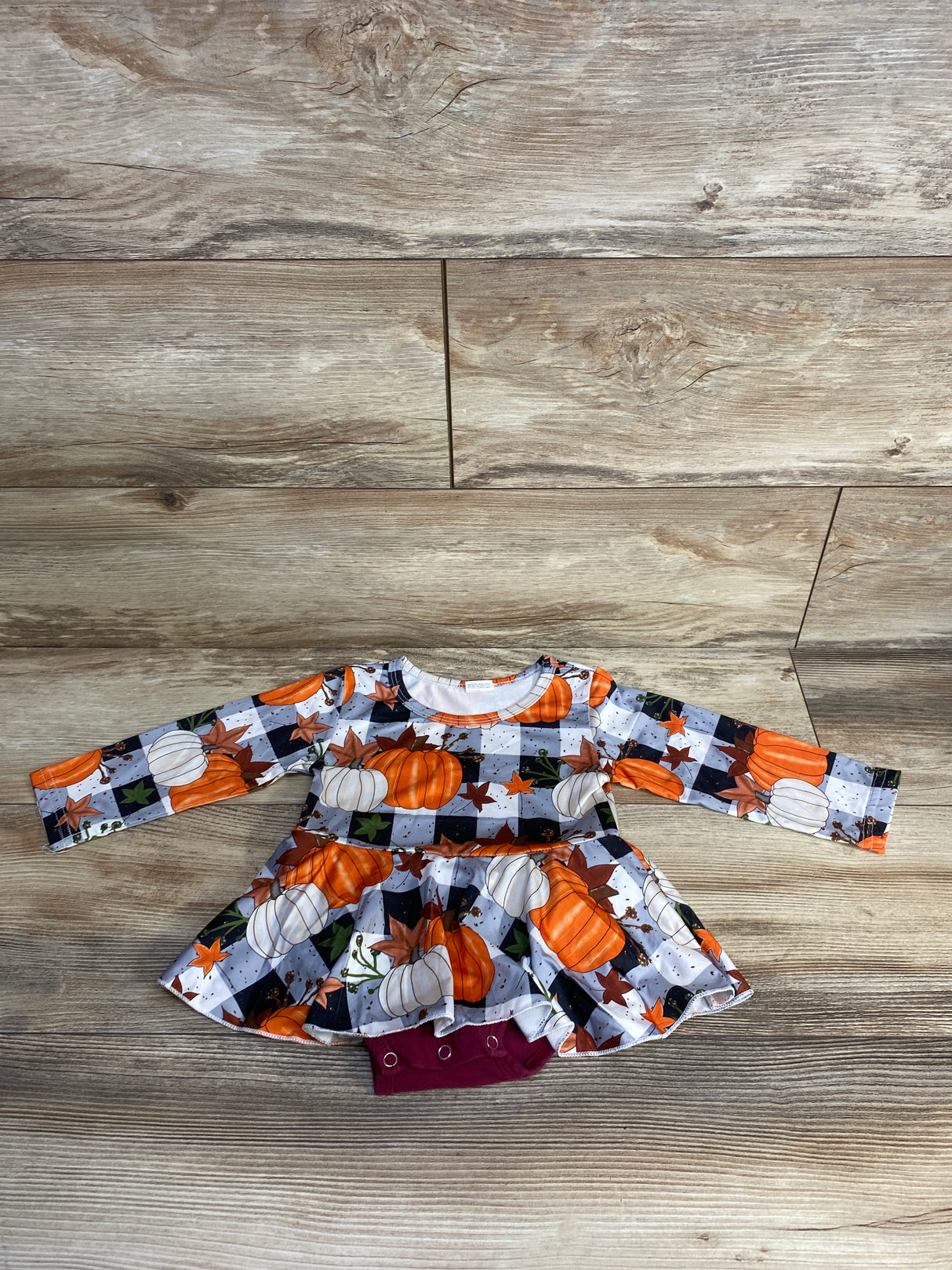 Pumpkin Print Long Sleeve Bodysuit Dress Grey sz 12-18m