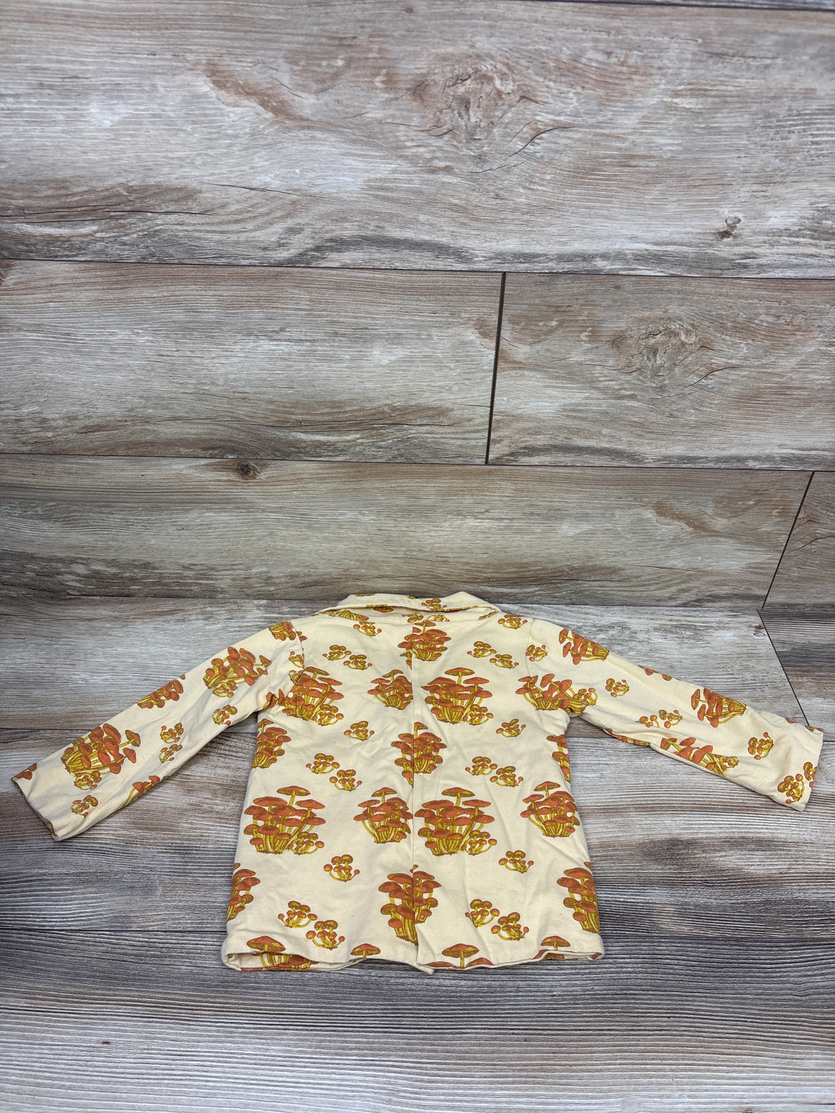 Kate Quinn Long Sleeve Mushroom Print Button-Up Shirt Yellow sz 2T