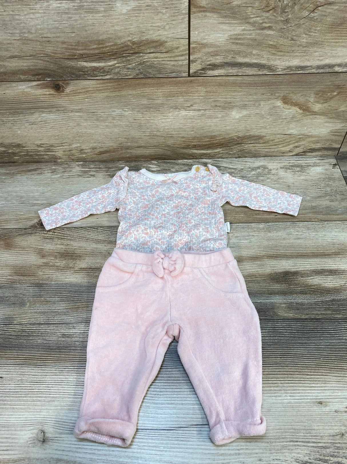 Tahari Baby 2pc Floral Bodysuit & Pants Pink sz 0-3m