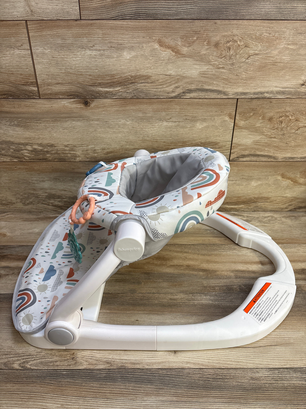 Fisher Price Sit-Me-Up Floor Seat in Rainbow Showers