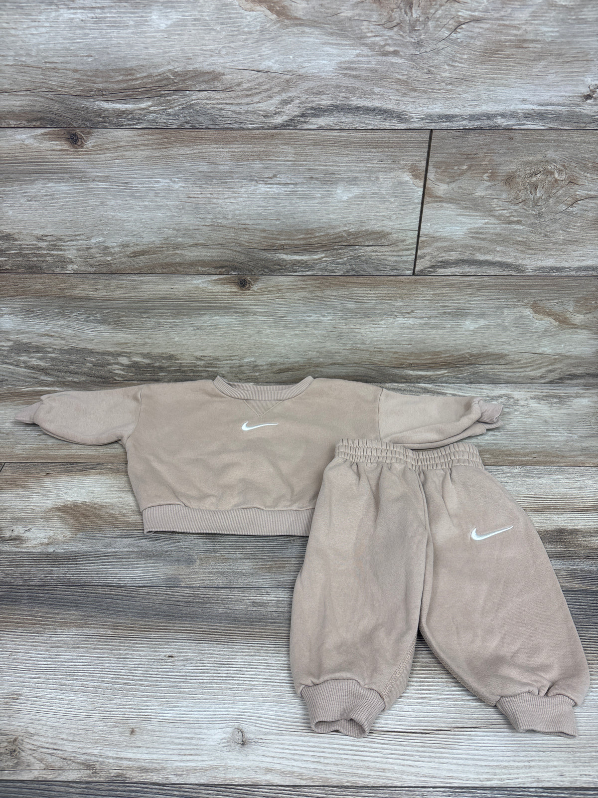 Nike 2pc Pullover Sweatshirt & Joggers Set Tan sz 12m
