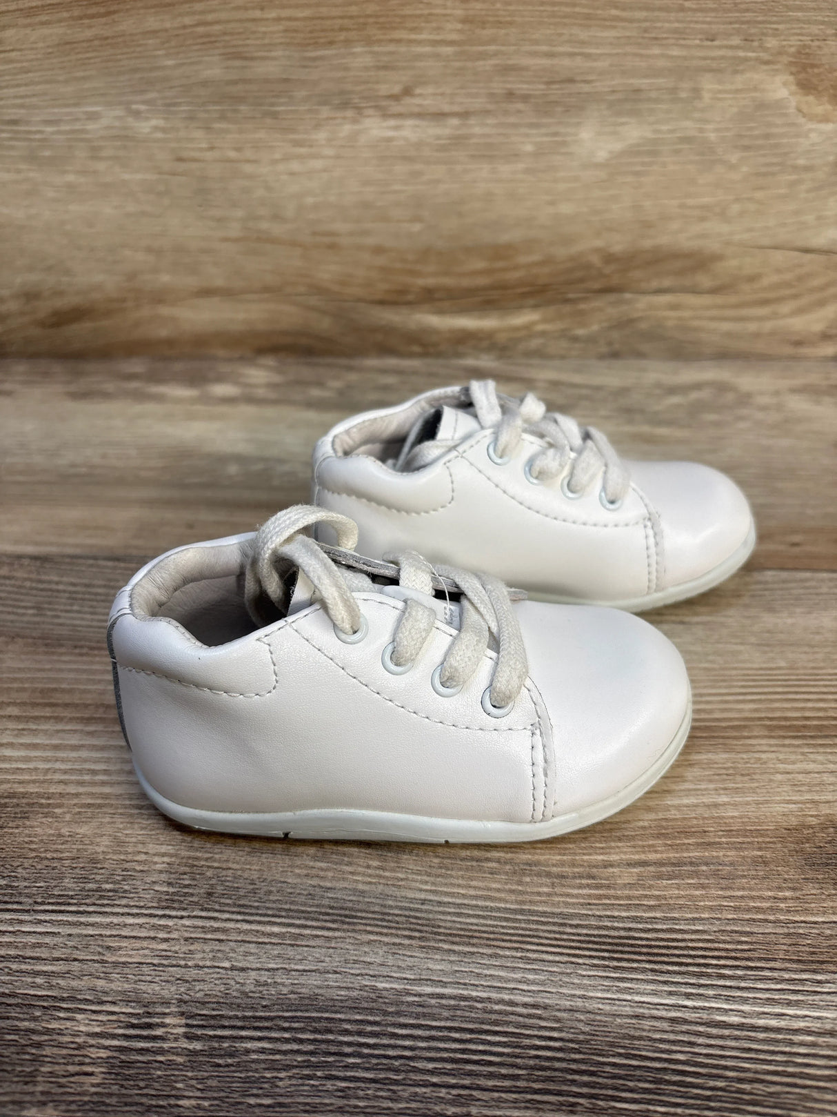 Stride Rite SRTech Elliot Sneakers White sz 6c