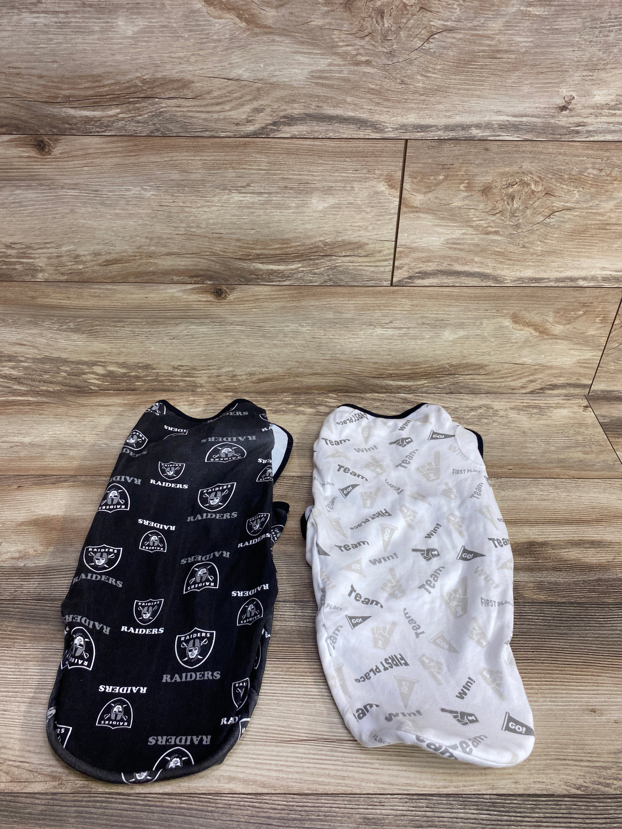 NFL Raiders Swaddles Black sz 0/3m