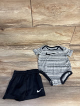 Nike 2pc Bodysuit & Shorts Set Grey sz 6m