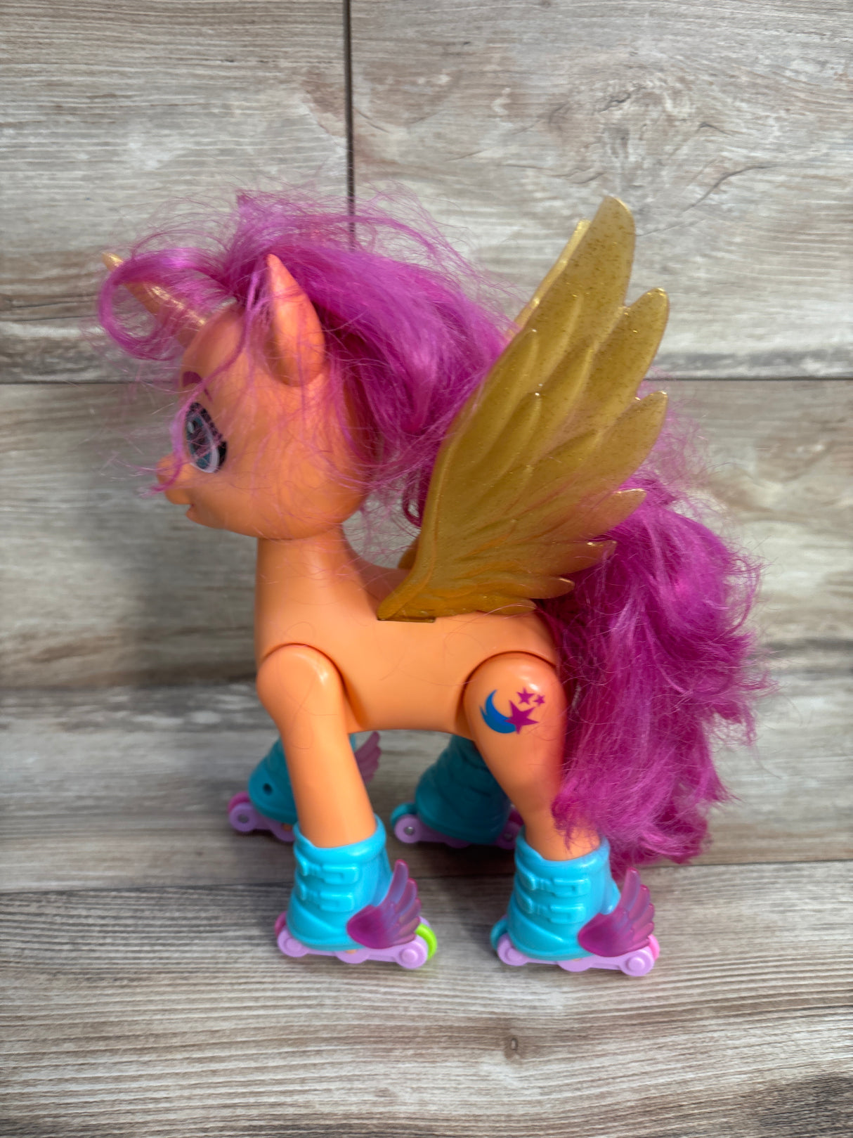 My Little Pony Sing 'N Skate Sunny Starscout Remote Control Toy