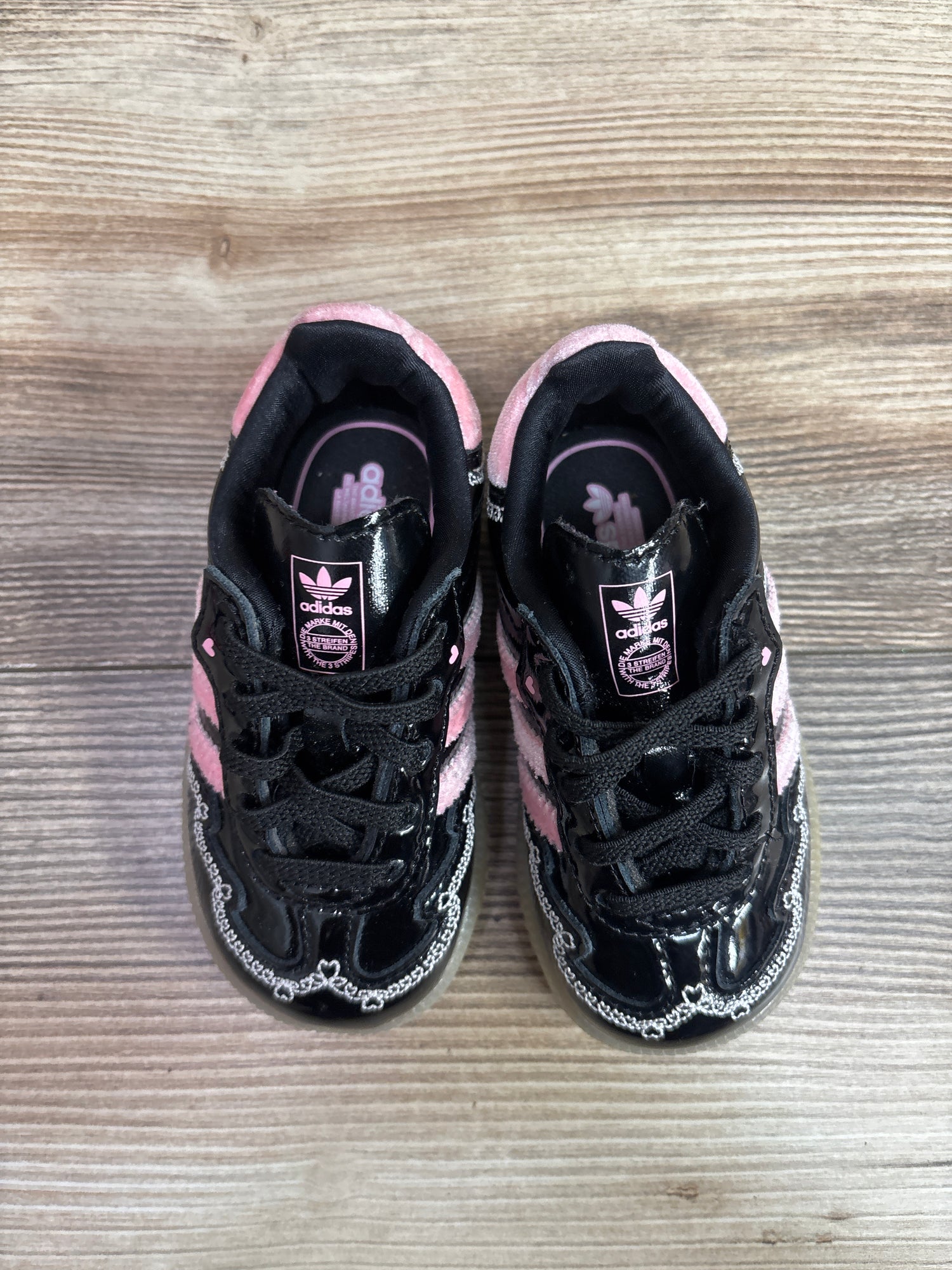 Adidas Originals Samba Sneakers in Black/Pink sz 5c