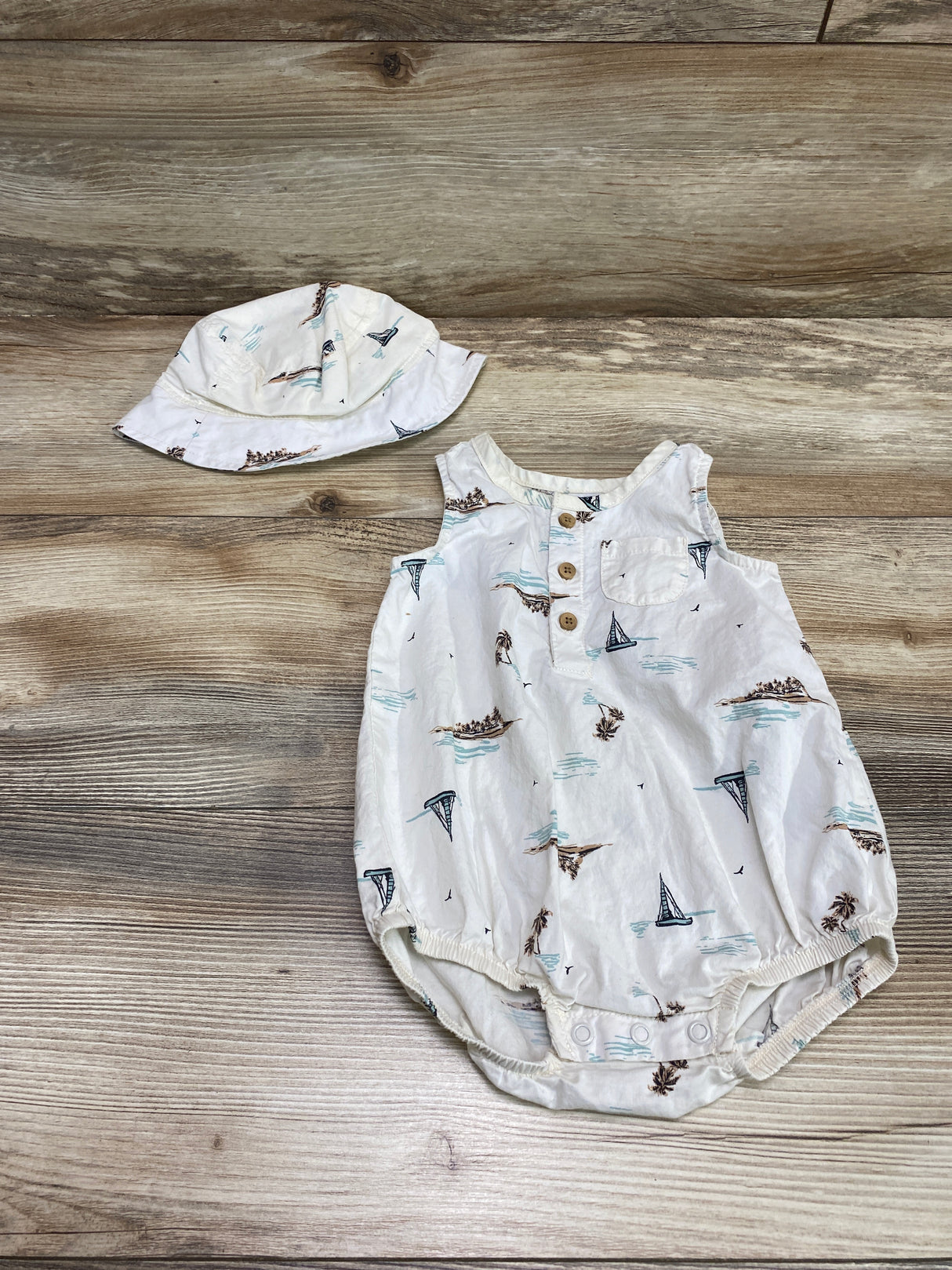 Child of Mine 2pc Henley Romper & Hat White sz 3-6m