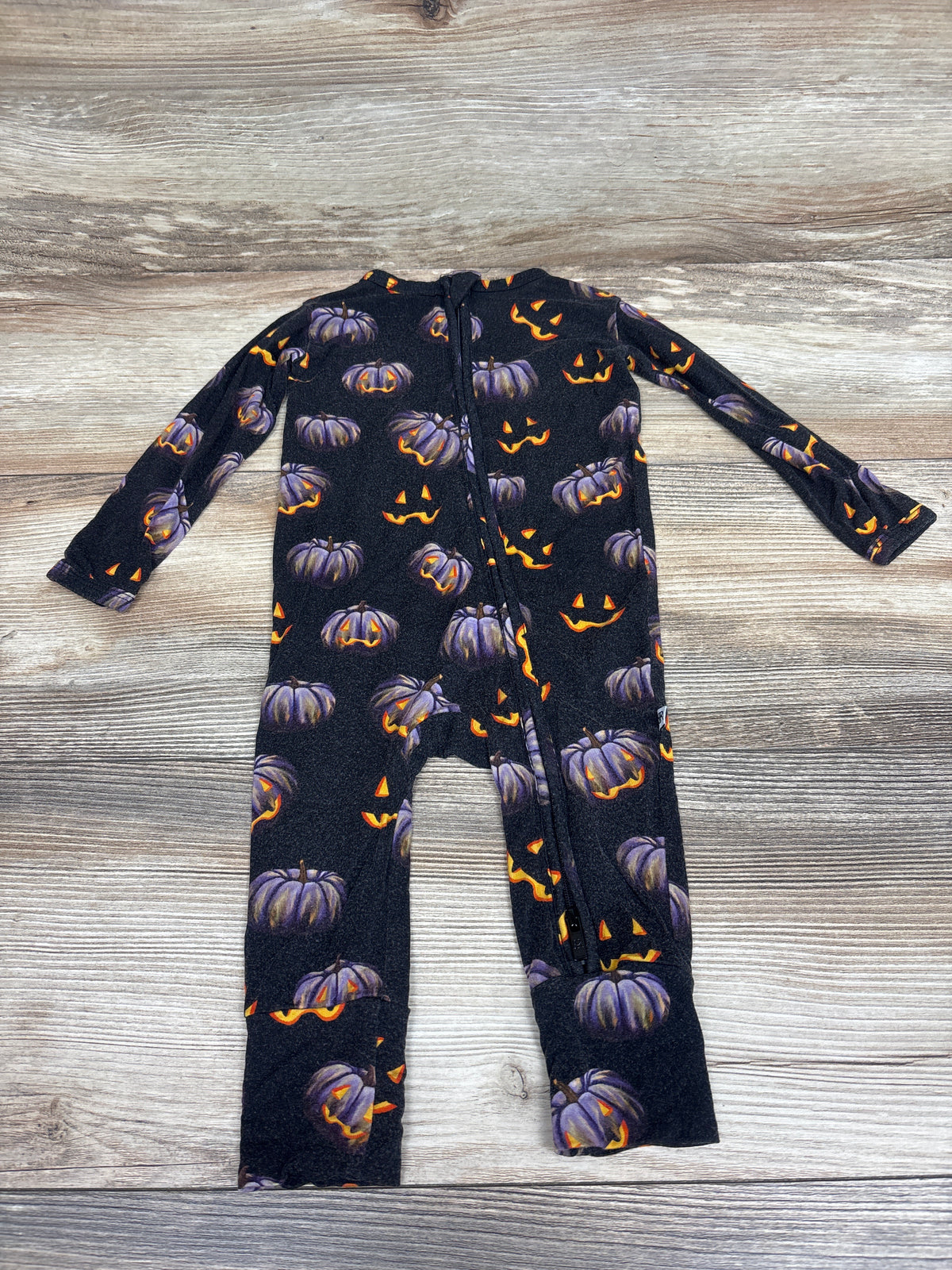 Bums & Roses 'Creepin' It Real' Footless Bamboo Sleeper Black sz 6-9m