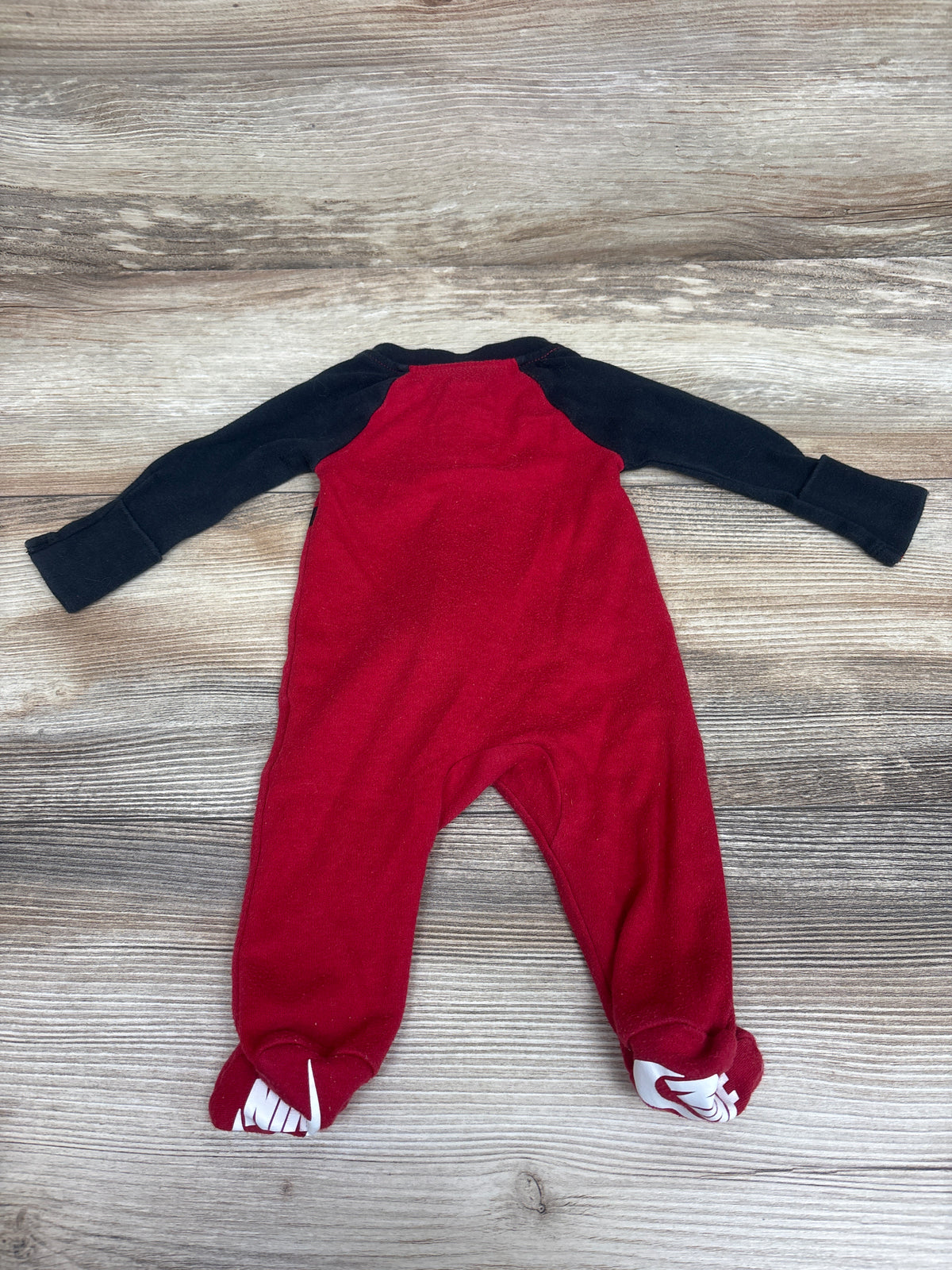 Nike Raglan Sleeper Red sz Newborn