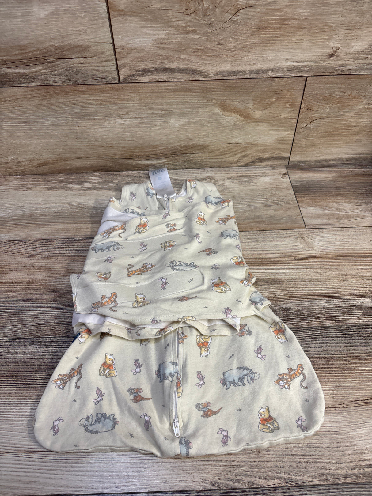 Halo x Disney Winnie The Pooh SleepSack Swaddle Yellow sz Newborn