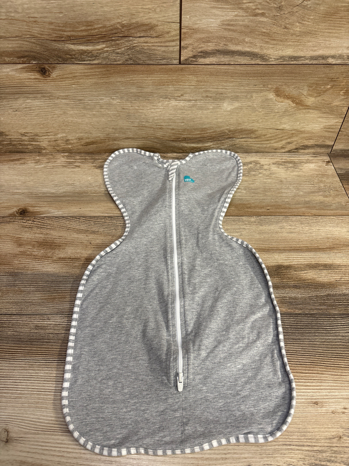 Love To Dream Swaddle Up Original Grey sz Small/ 0-3m