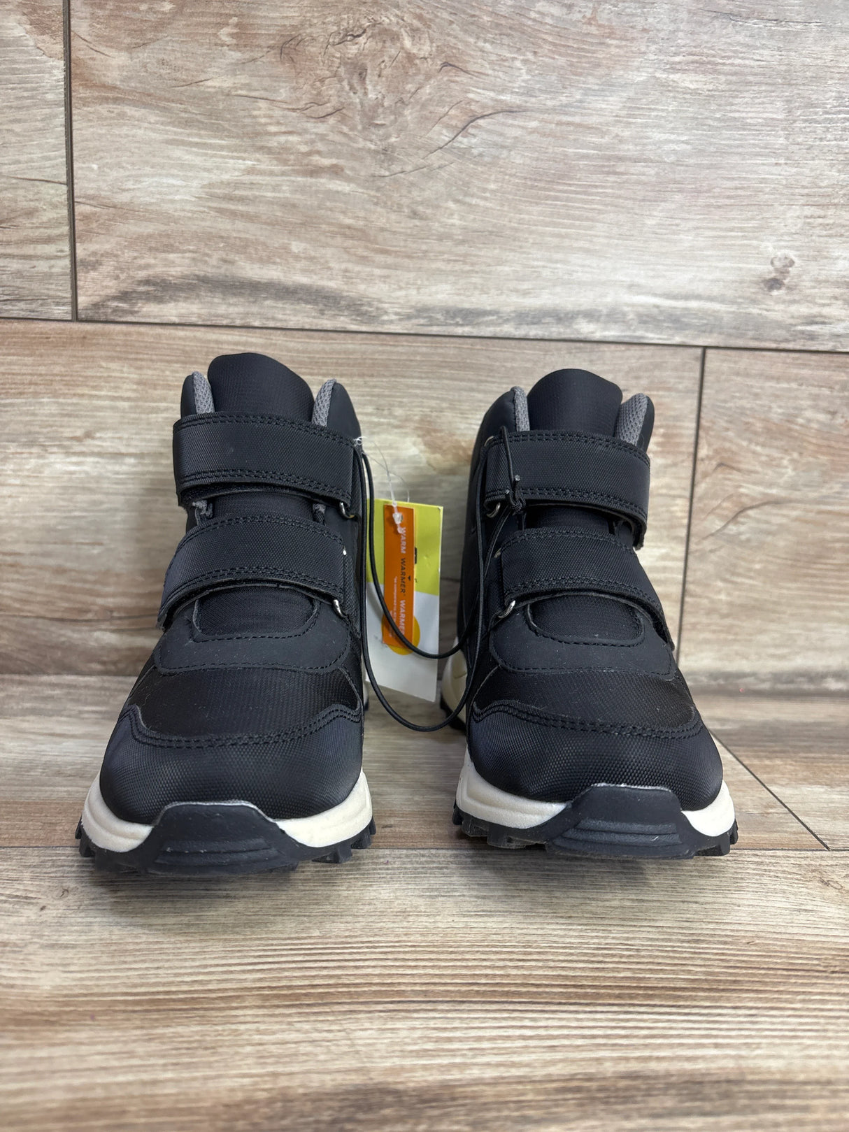 NEW All In Motion Waterproof Arrow Snow Boot Jet Black sz 1Y