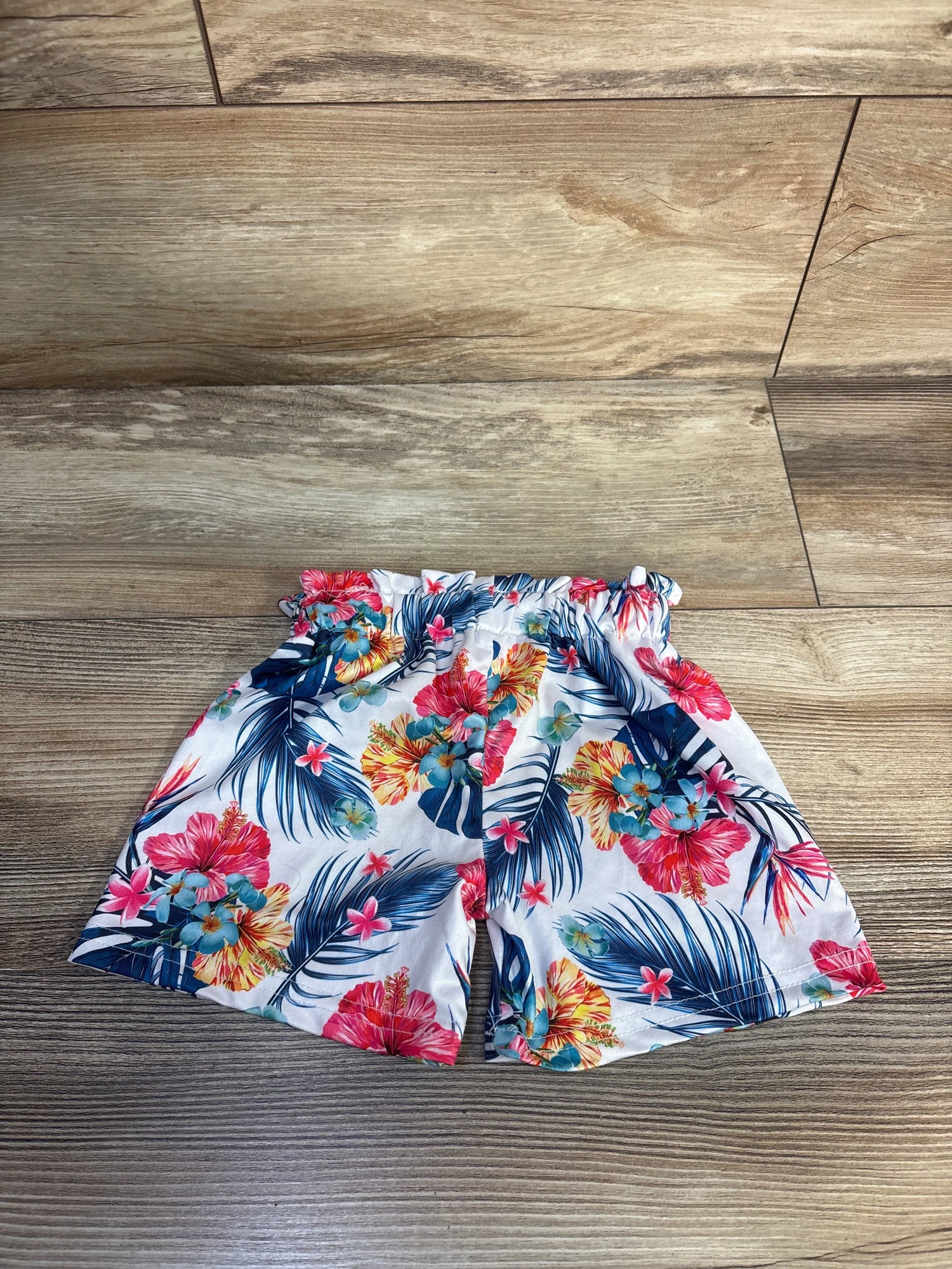 Floral Pull-On Shorts White sz 12-18m