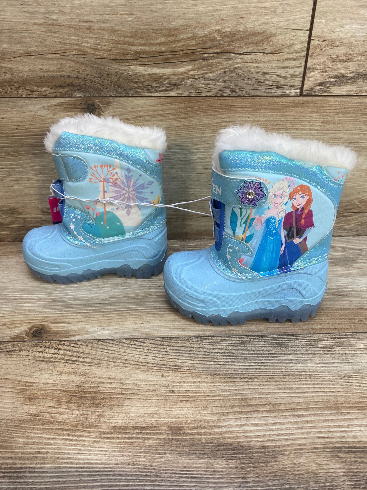 NEW Toddler Girls' Frozen Light-Up Winter Snow Boots sz 7c