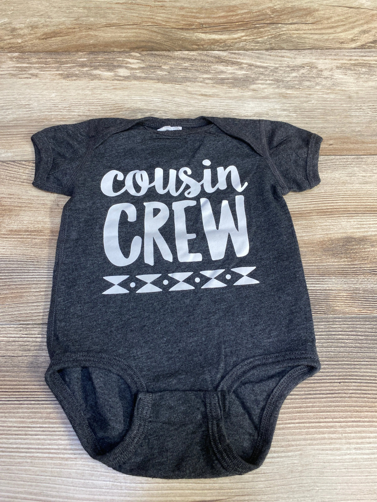 Rabbit Skins Cousin Crew Bodysuit Grey sz 12m - Me n Mommy To Be