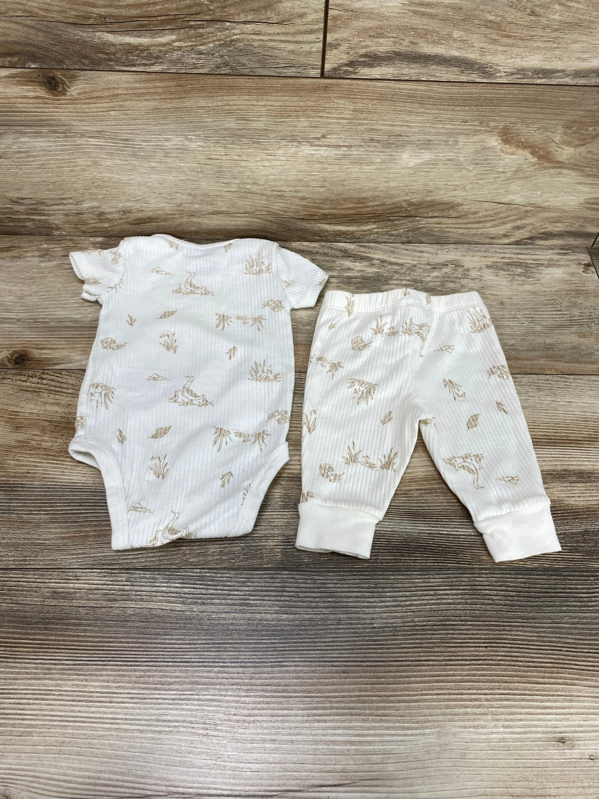 Carter's 2pc Ribbed Bodysuit & Pants Cream sz 3m