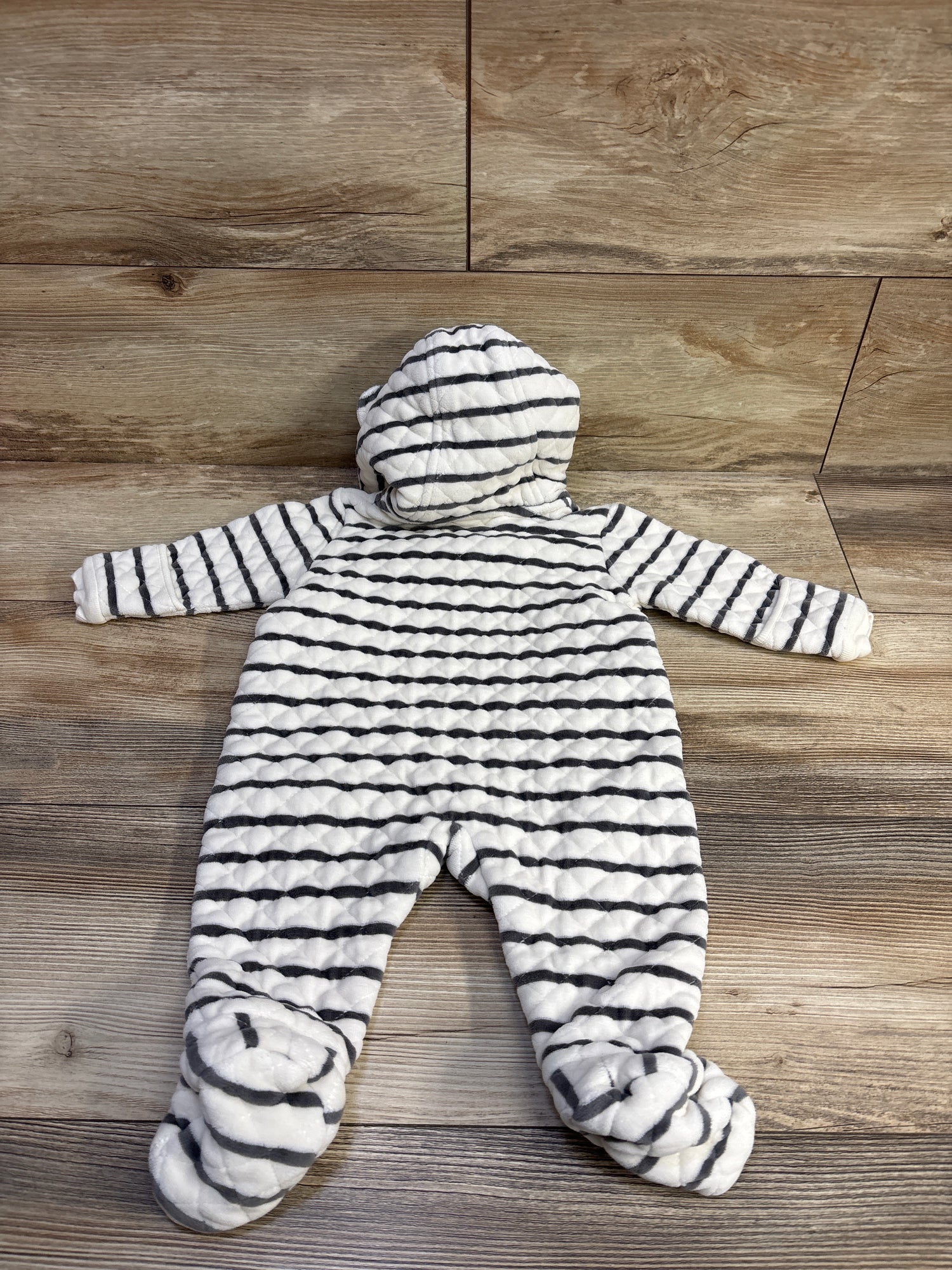 Nordstrom Striped Quilted Bunting White sz 6m