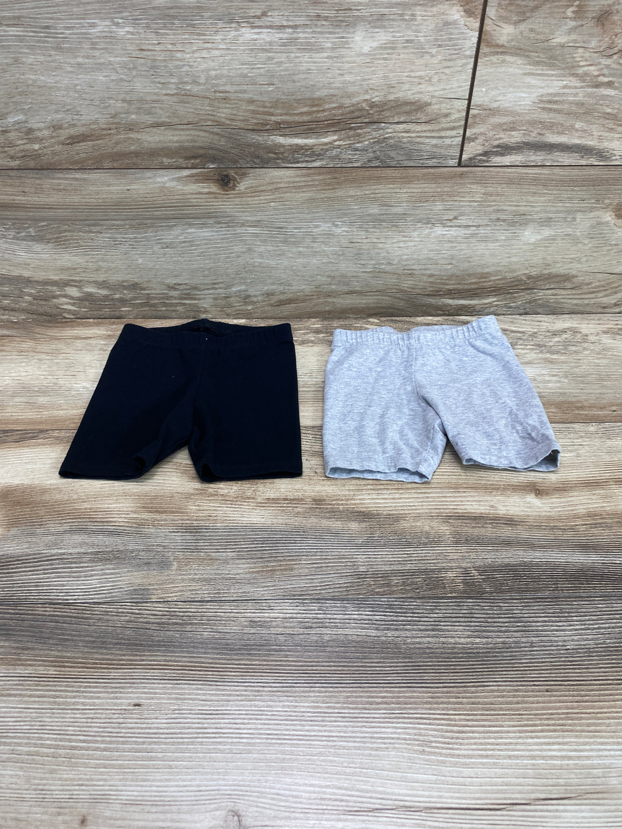 Cat & Jack 2pk Bike Shorts Black/Grey sz 18m