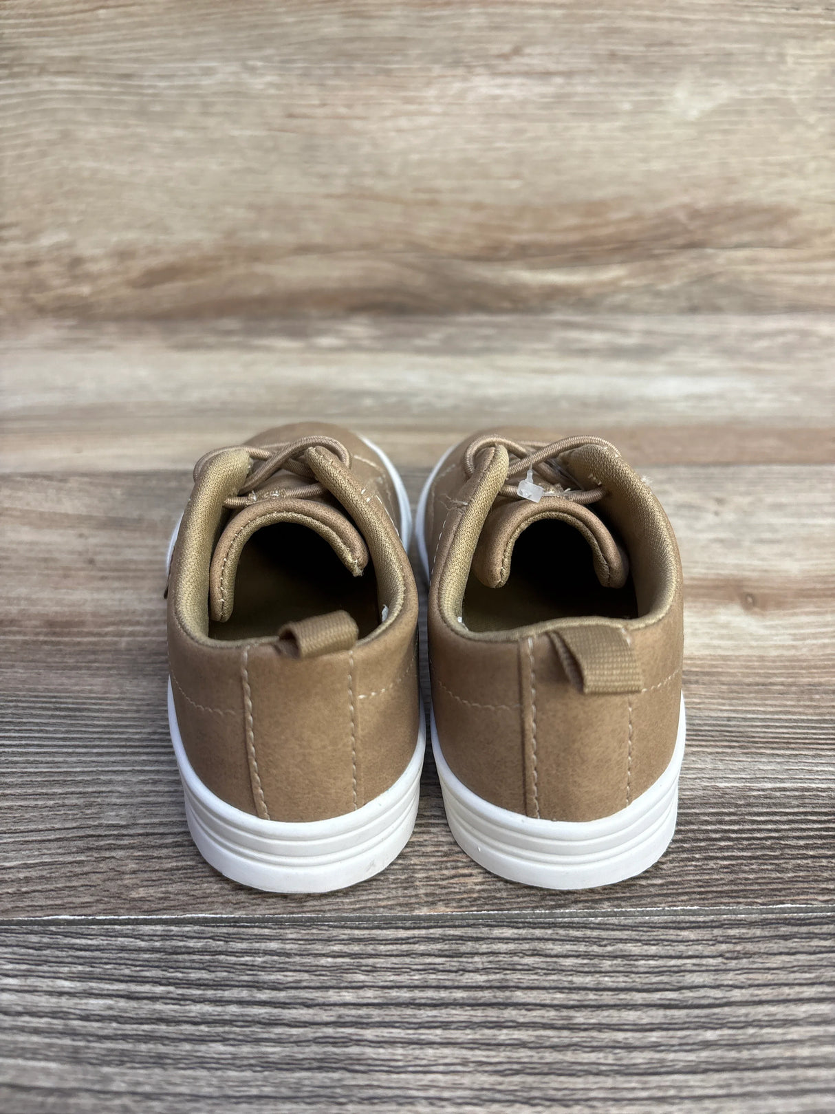 OshKosh Putney Oxford Sneaker Tan sz 7c