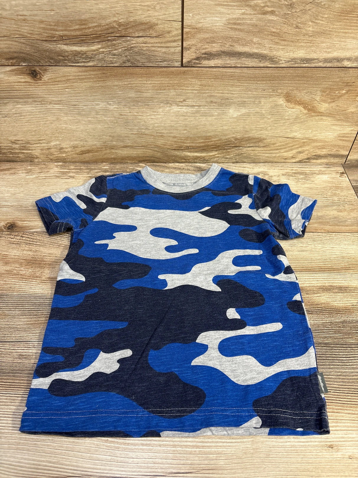 Eddie Bauer Camo Shirt Blue sz 5/6 - Me n Mommy To Be