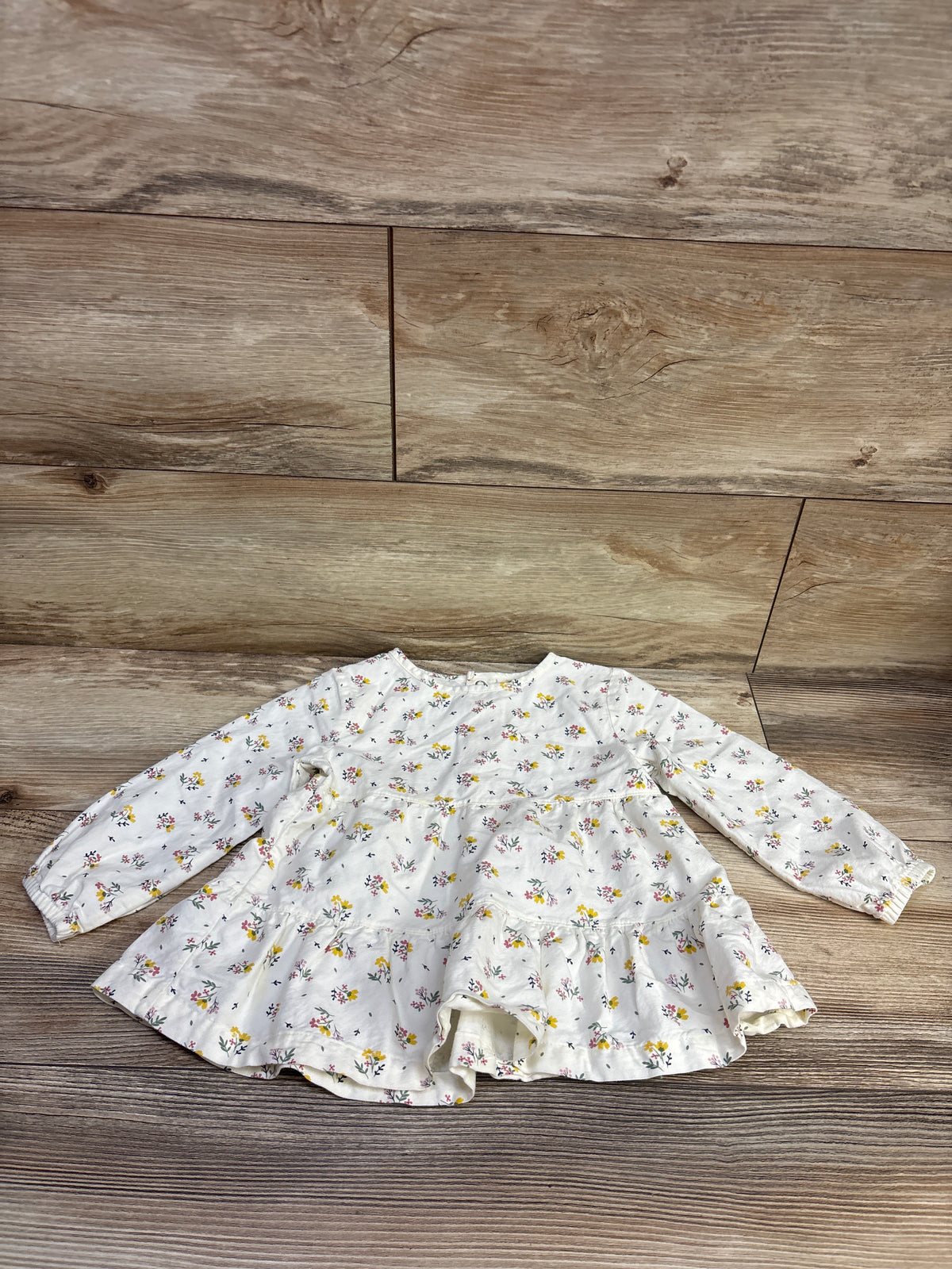 Simple Joys Long Sleeve Tiered Top Ivory sz 2T