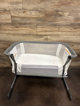 Baby Delight Beside Me Dreamer Bedside Bassinet in Grey