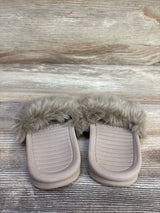 Akid Aston Faux Fur Slides Beige sz 7-9c