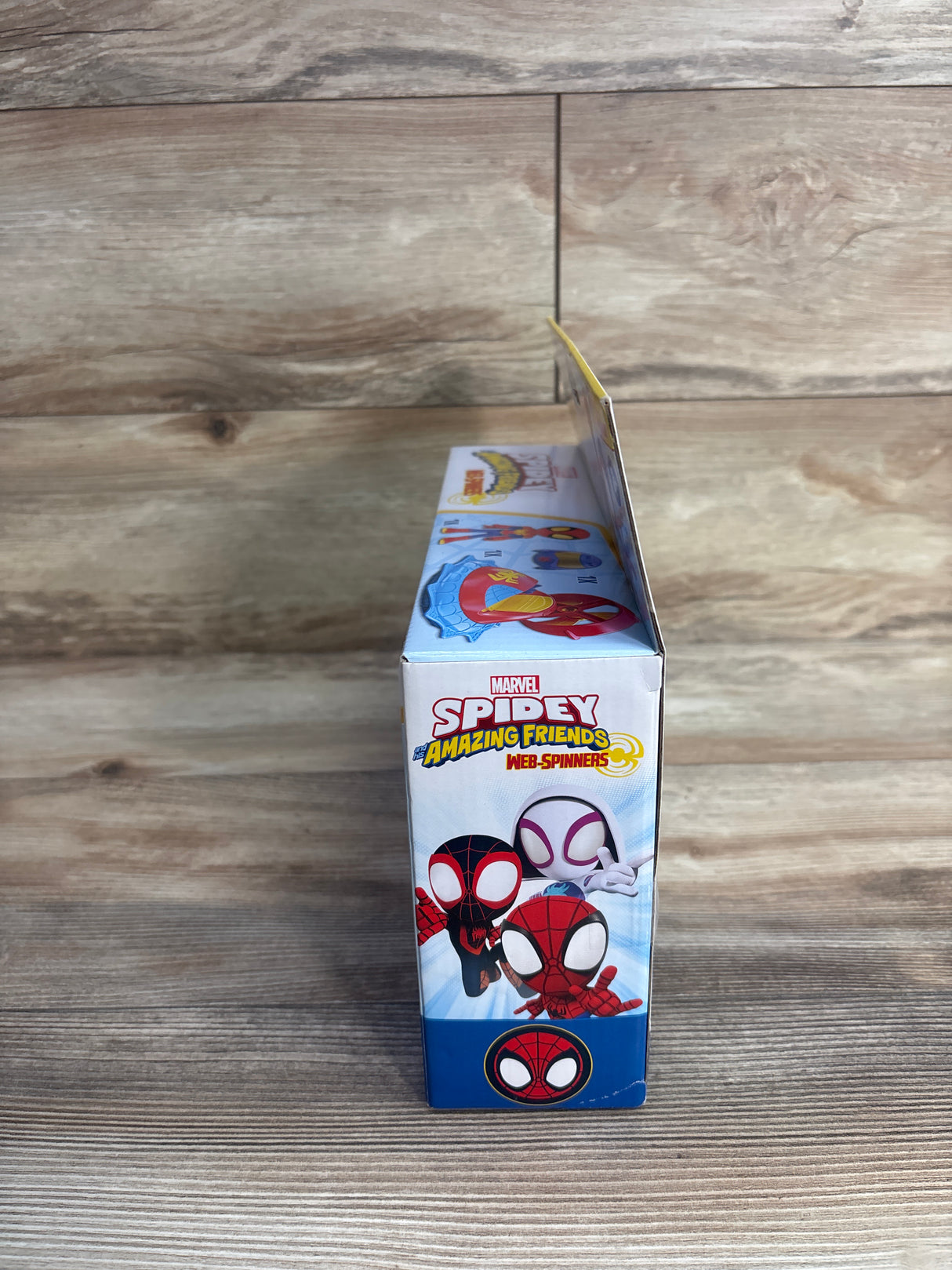 NEW Spidey & His Amazing Friends Web-Spinners Hover Spinner Vehicle & Action Figure