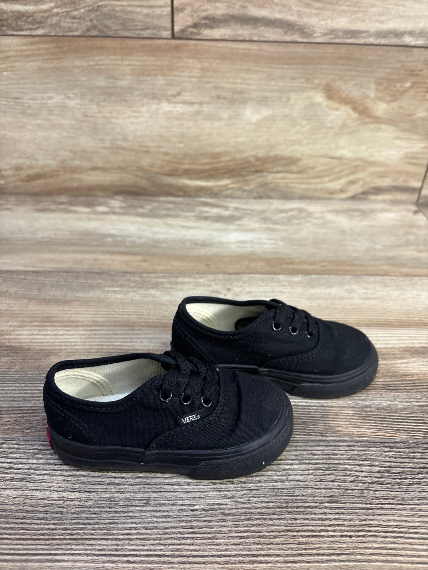 Vans Authentic Low Top Sneakers Black sz 5c