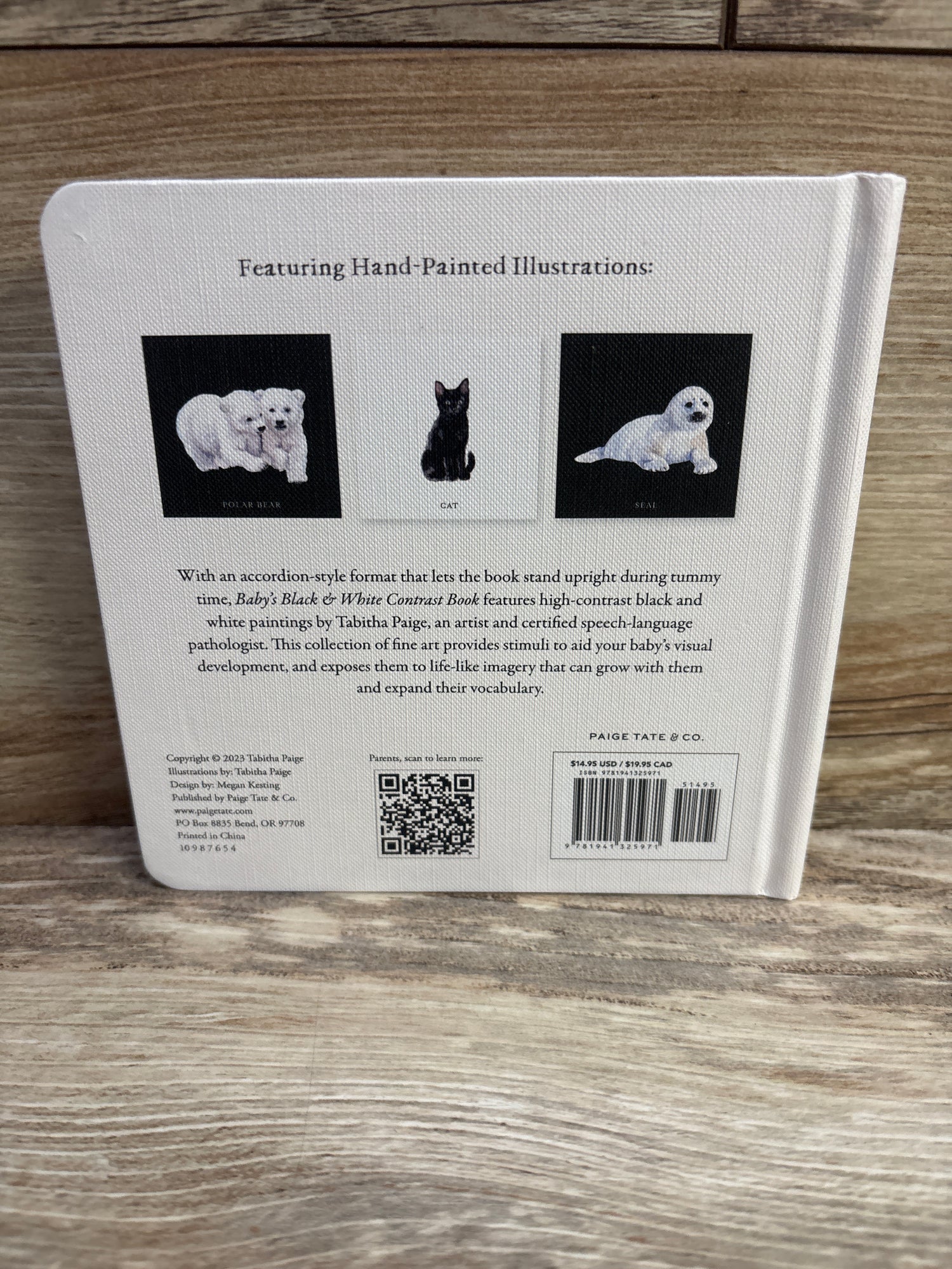 Baby's Black and White Contrast Book Board Book