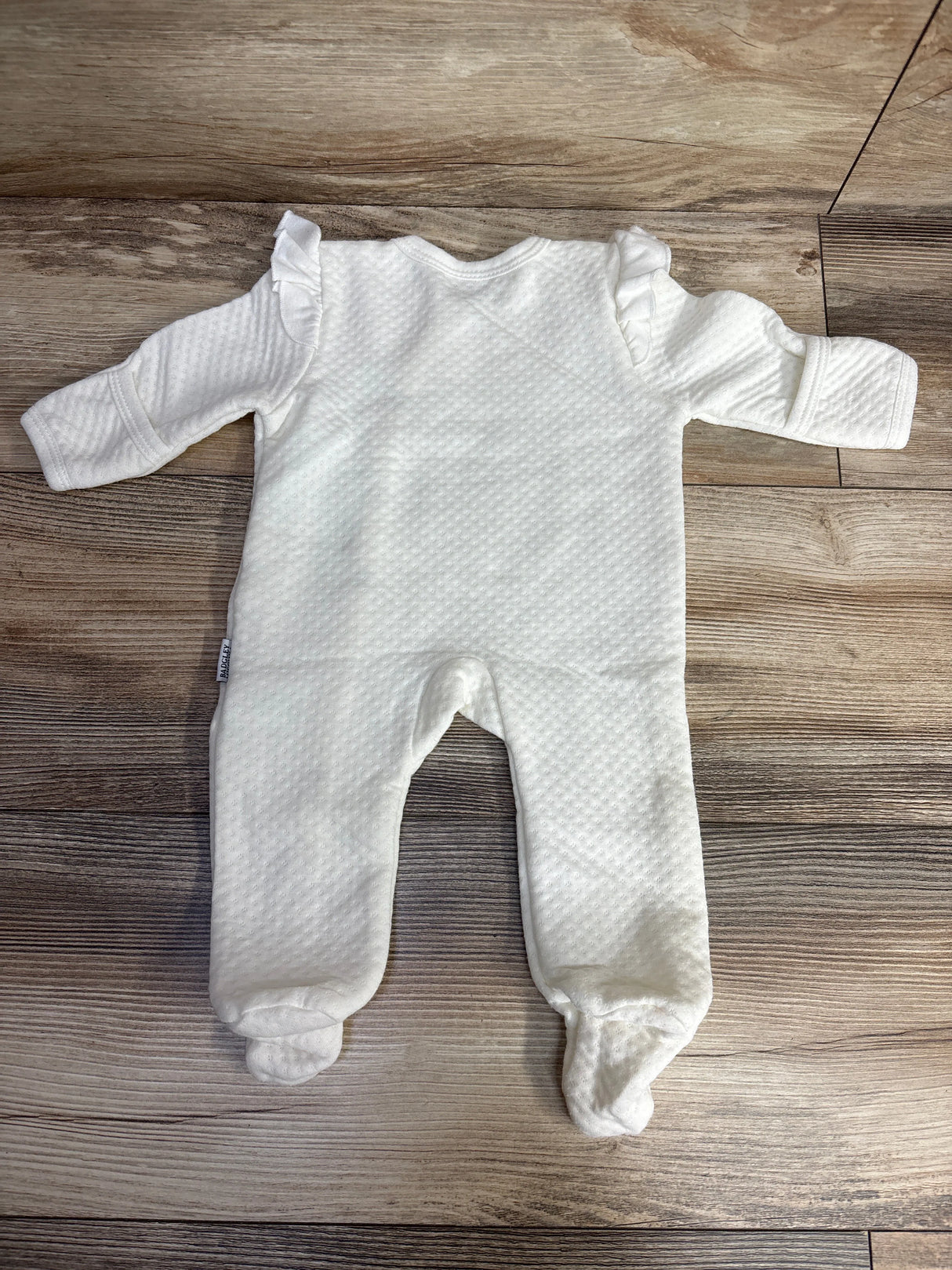 Badgley Mischka Textured Coverall White sz 0-3m