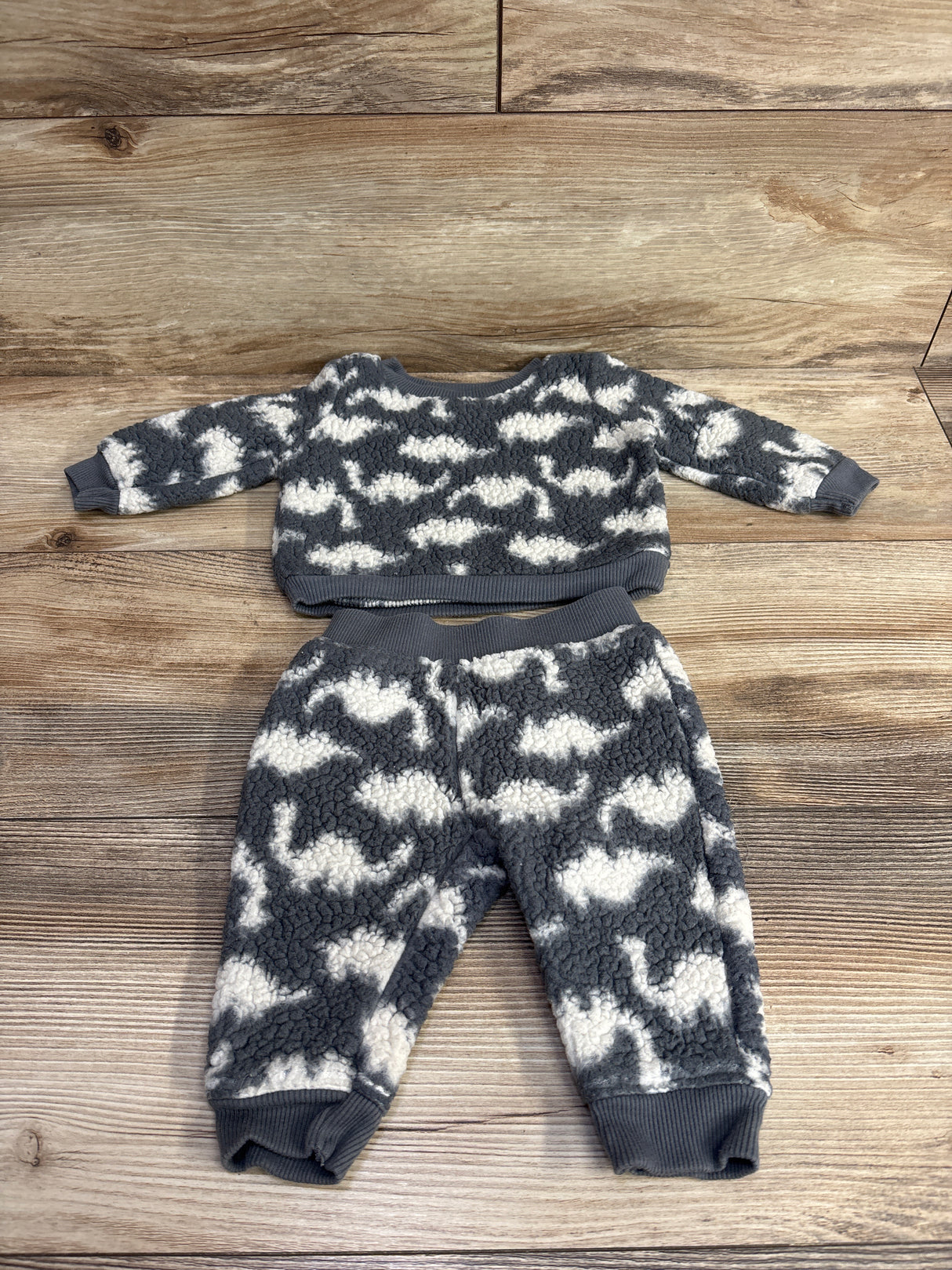 Cat & Jack 2pc Sherpa Sweatshirt Set Grey sz 0-3m