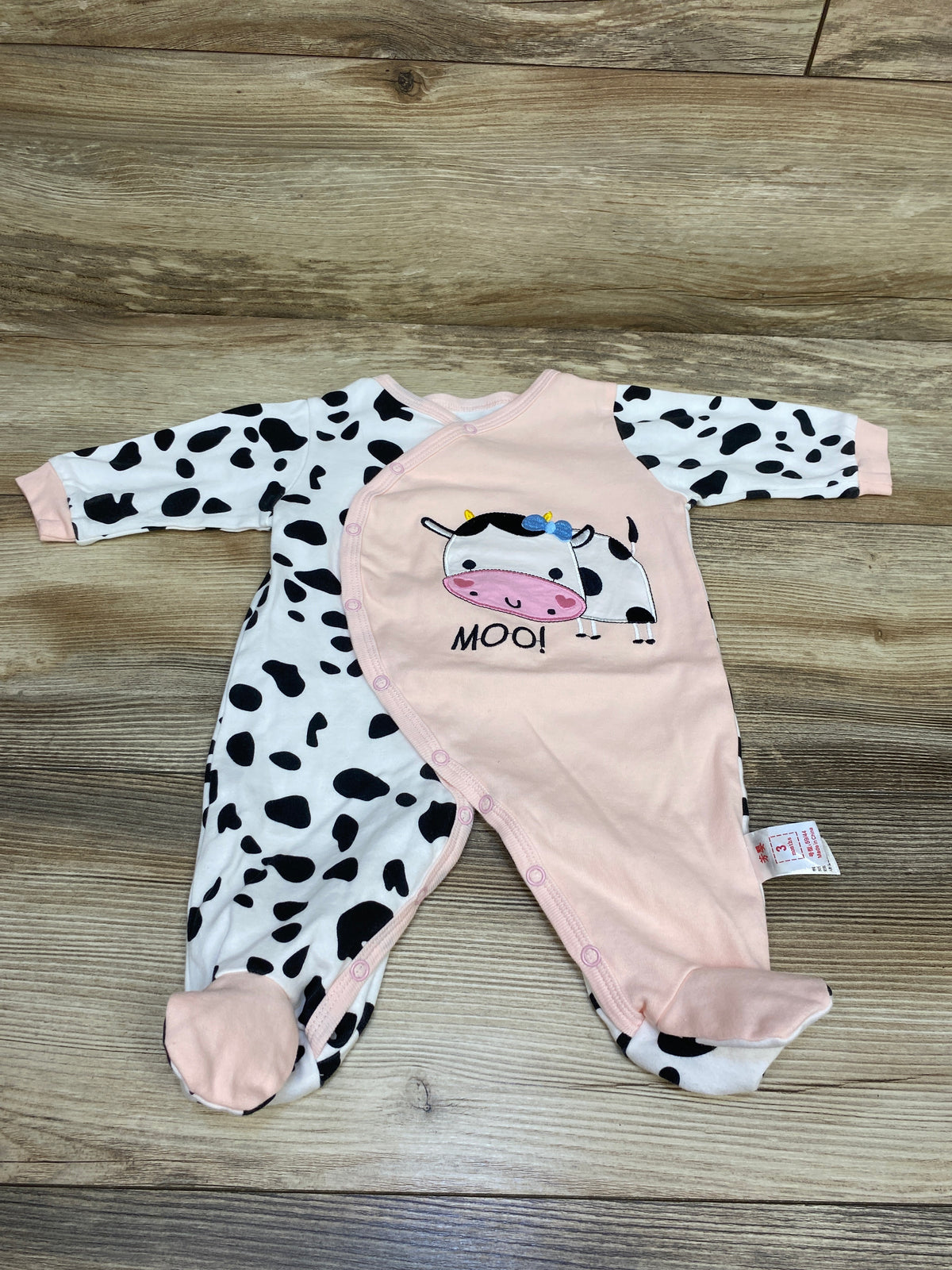 Side Snap Footed Cow Coverall White sz 3m