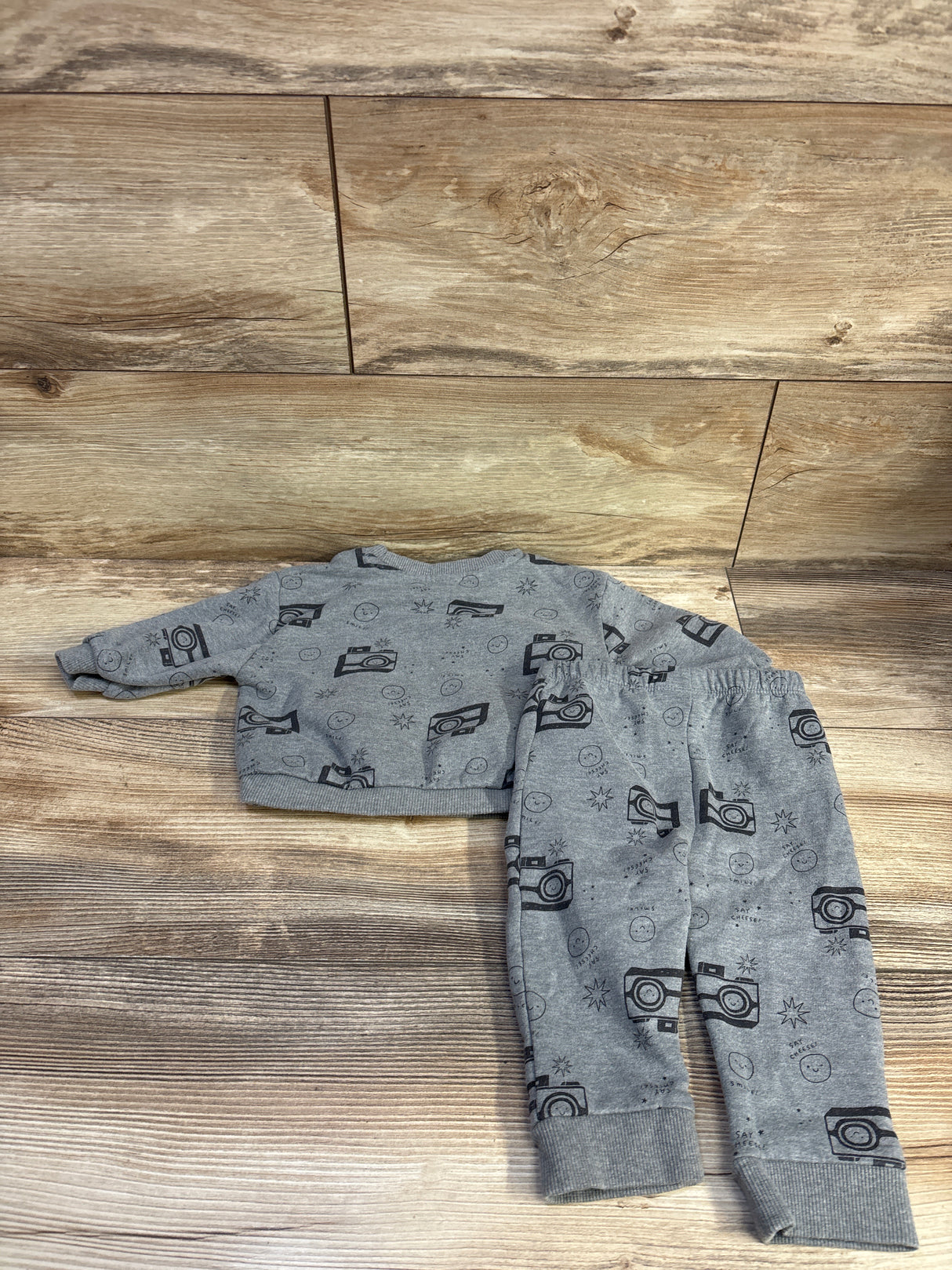 Cat & Jack 2pc Say Cheese! Sweatshirt & Joggers Set Grey sz 6-9m