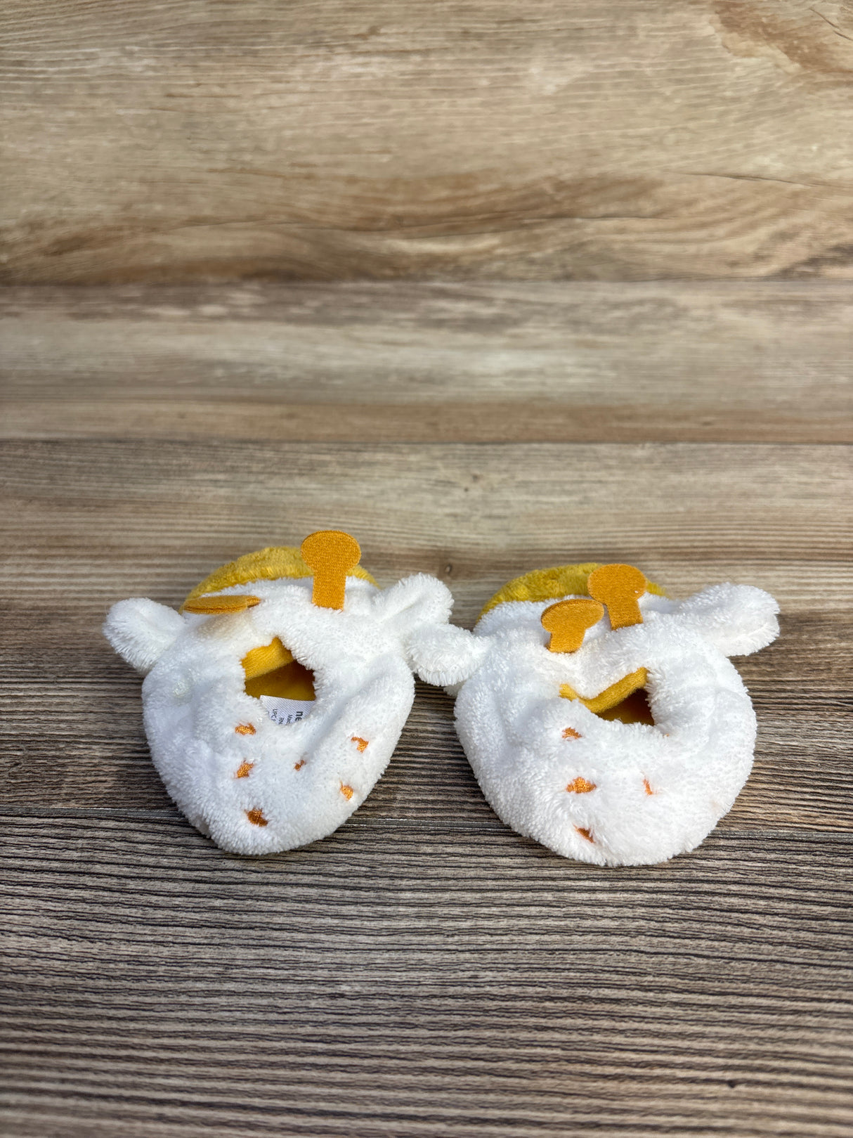 Child Of Mine Plush Slippers White sz 1c