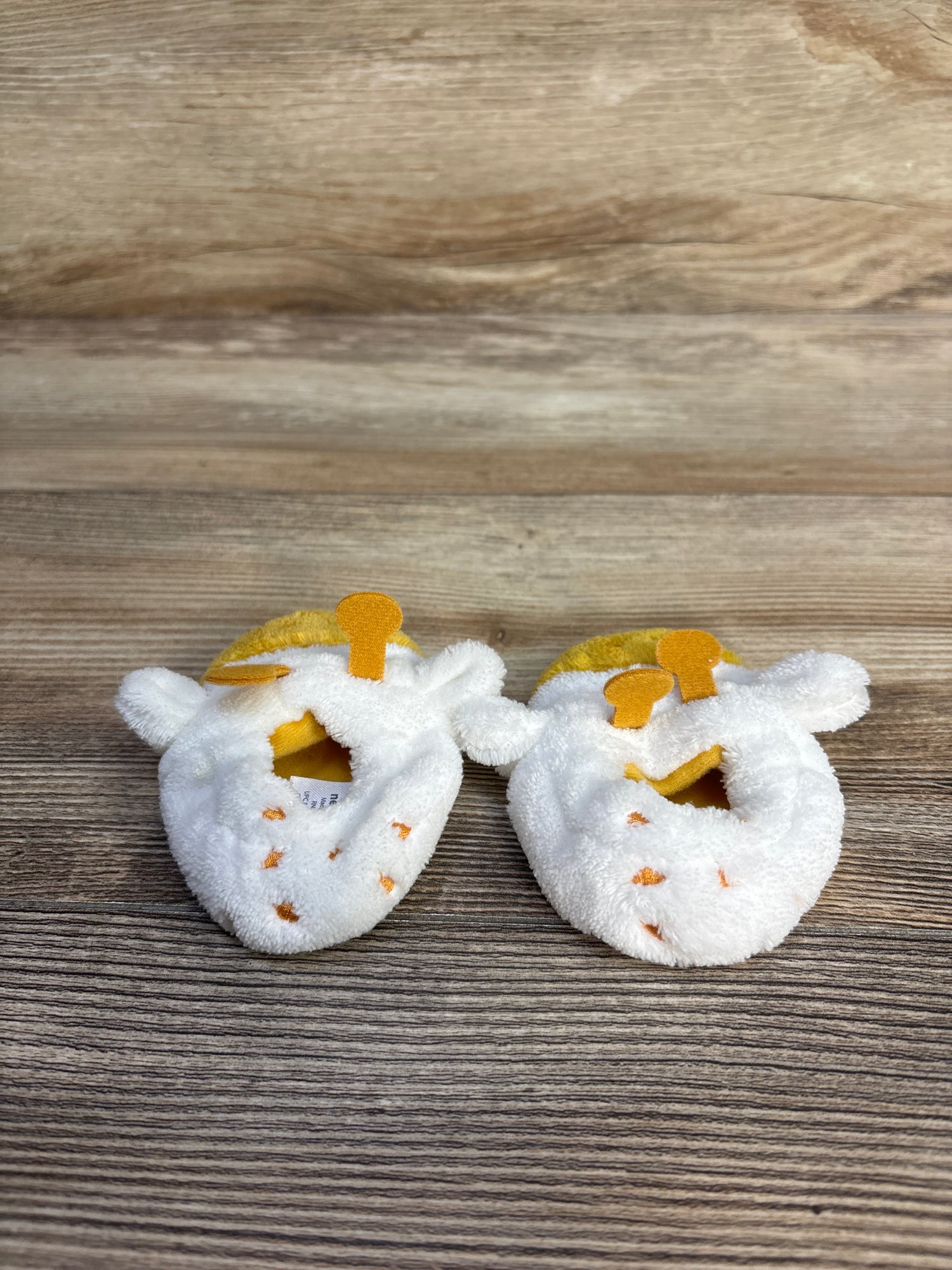 Child Of Mine Plush Slippers White sz 1c