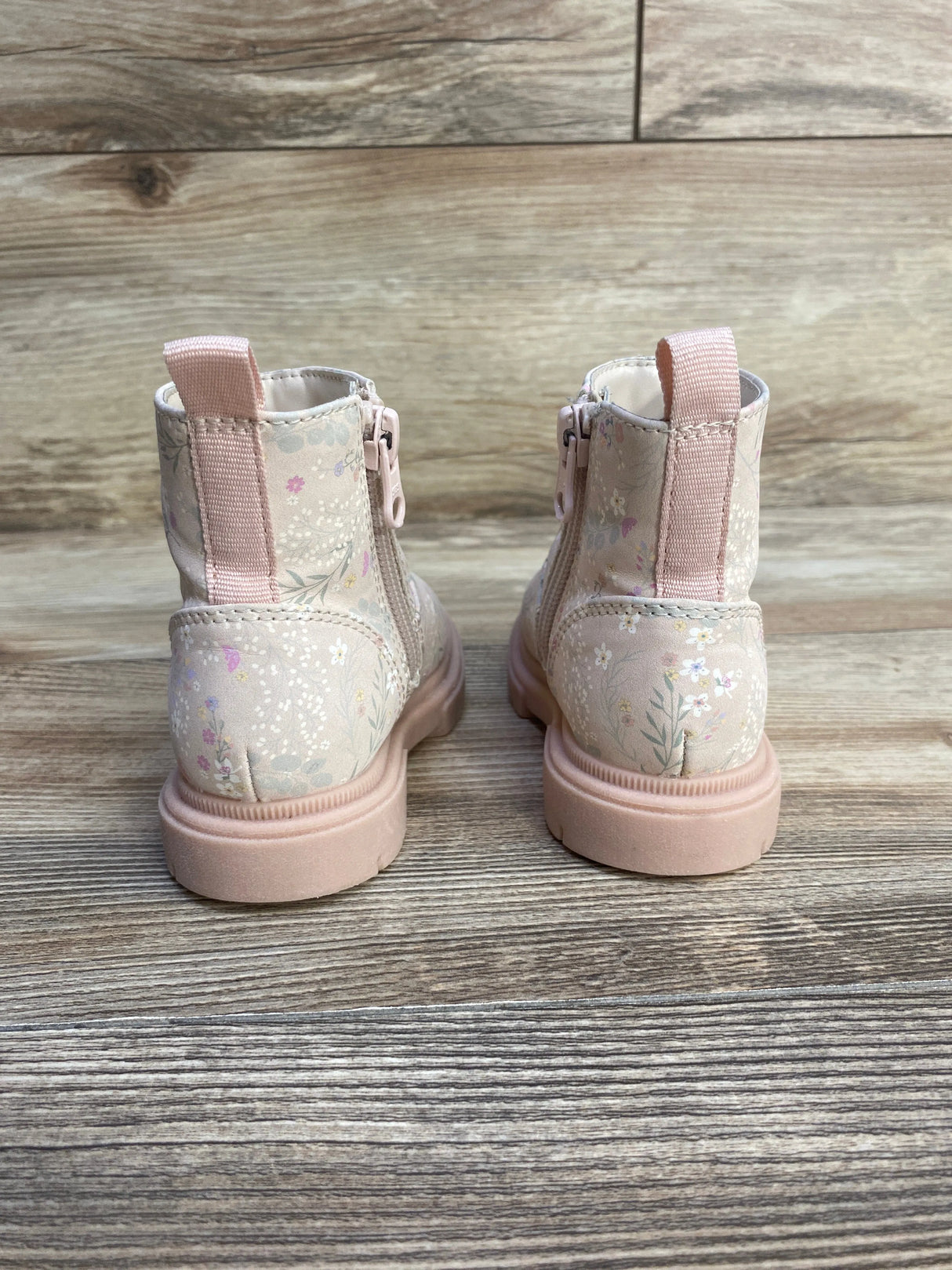 Cat & Jack Floral Zipper Combat Boots Grey sz 5c - Me n Mommy To Be