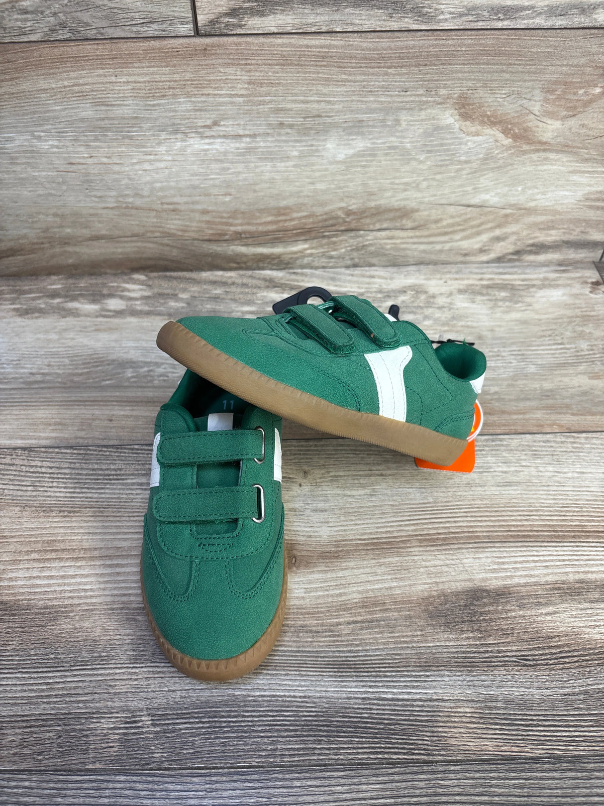 NEW Wonder Nation Sports Soccer Sneakers, Green sz 11c